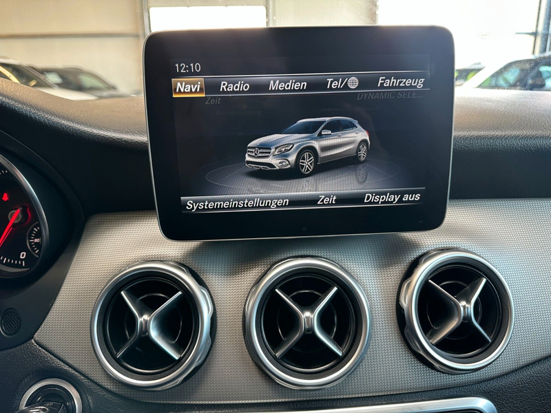 Mercedes-Benz GLA 220 CDI / d 4Matic *LED*Kamera* — photo 15