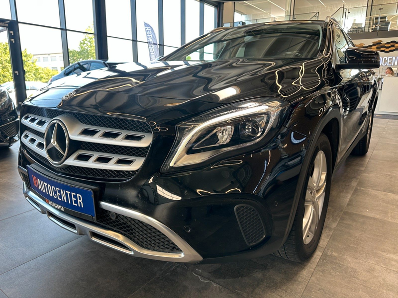 Mercedes-Benz GLA 220 CDI / d 4Matic *LED*Kamera* — photo 3