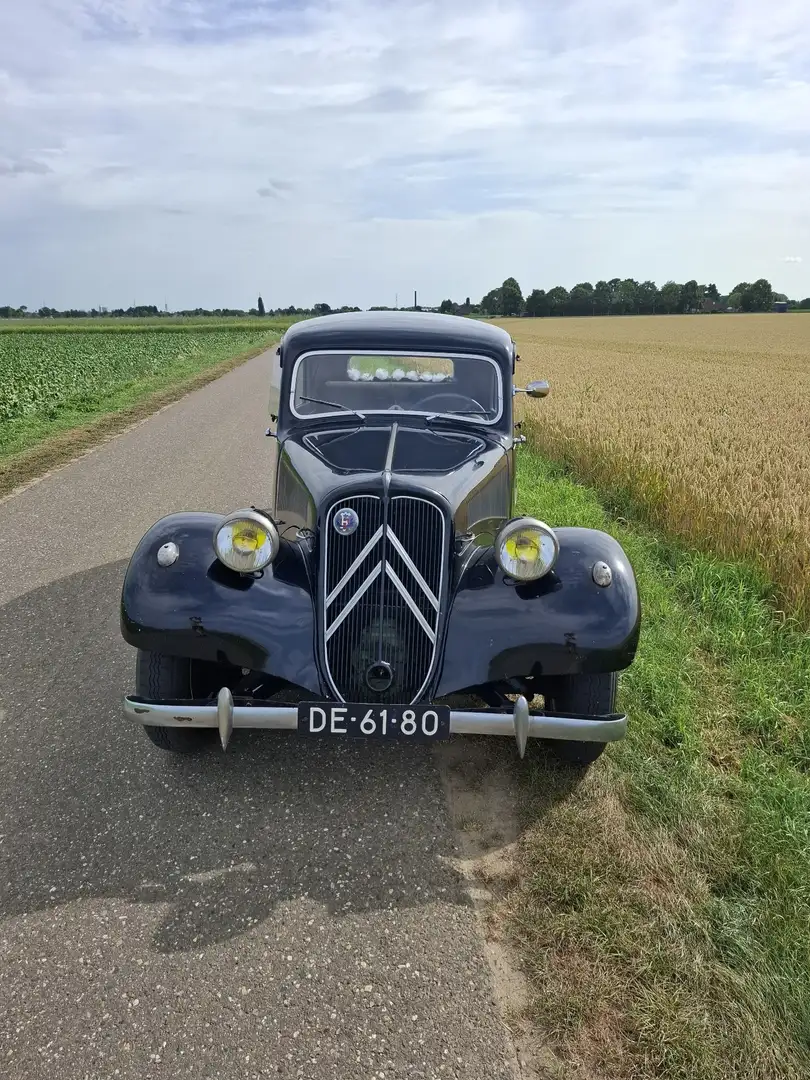 Citroen Traction 11BL Zwart - 1