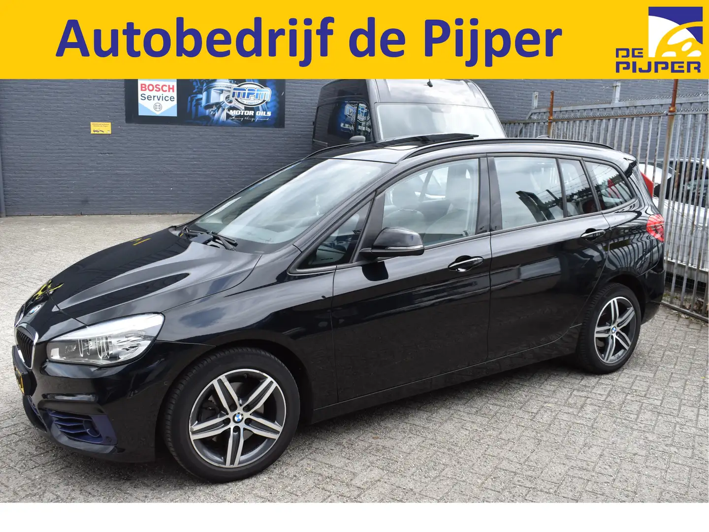 BMW 218 2-serie Gran Tourer 218i, LEDER,PANORAMADAK , BOEK Schwarz - 1