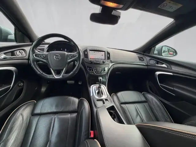 Opel Insignia view 12
