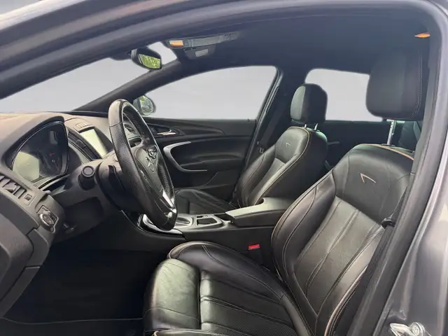 Opel Insignia view 11