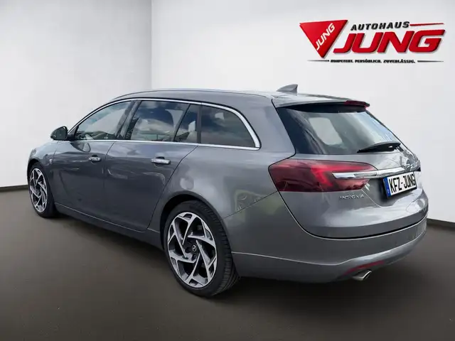 Opel Insignia view 5