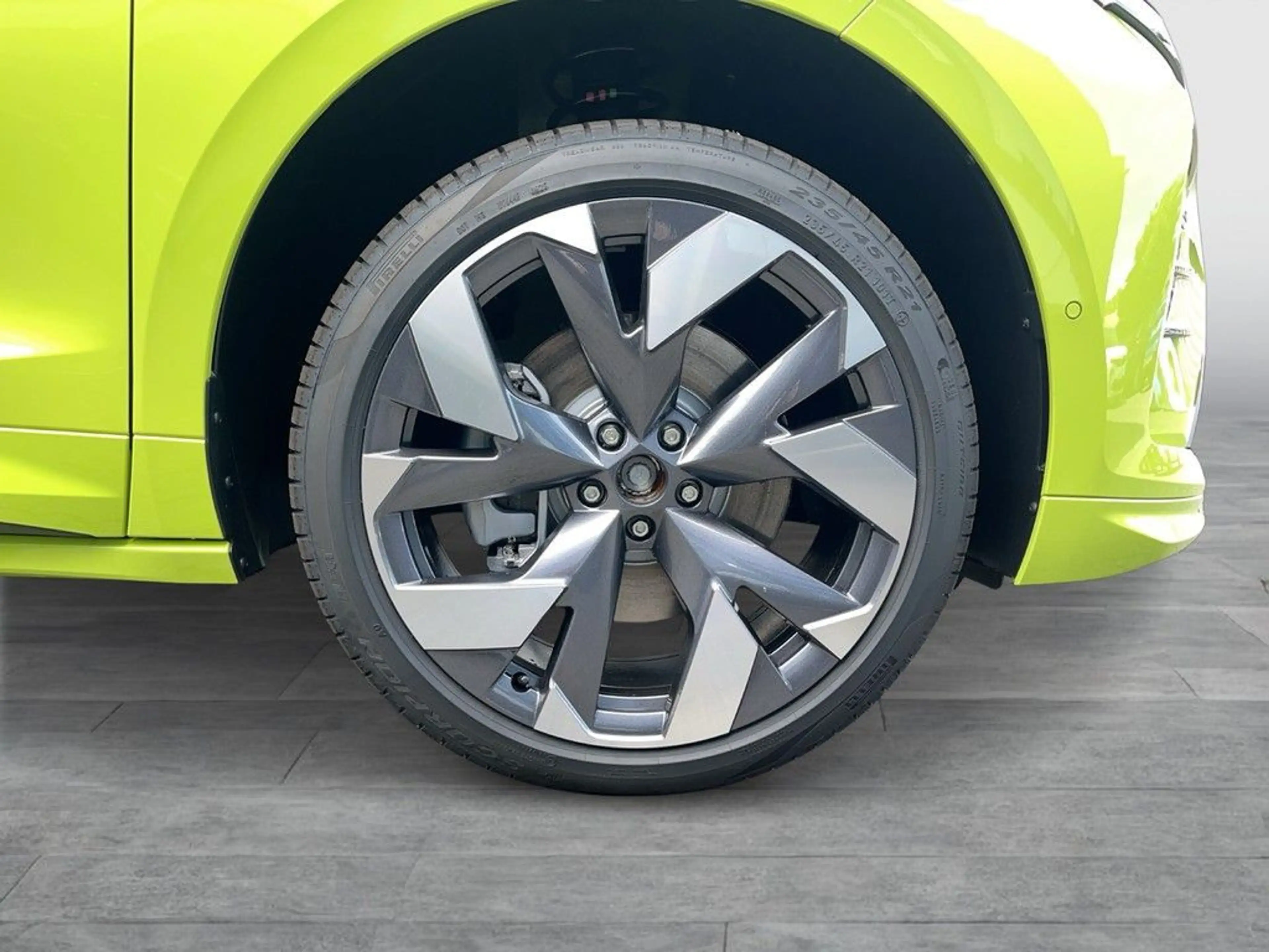 Skoda Enyaq 82 kWh 340PS 1-Gang-Automatik RS 4x4 — photo 8