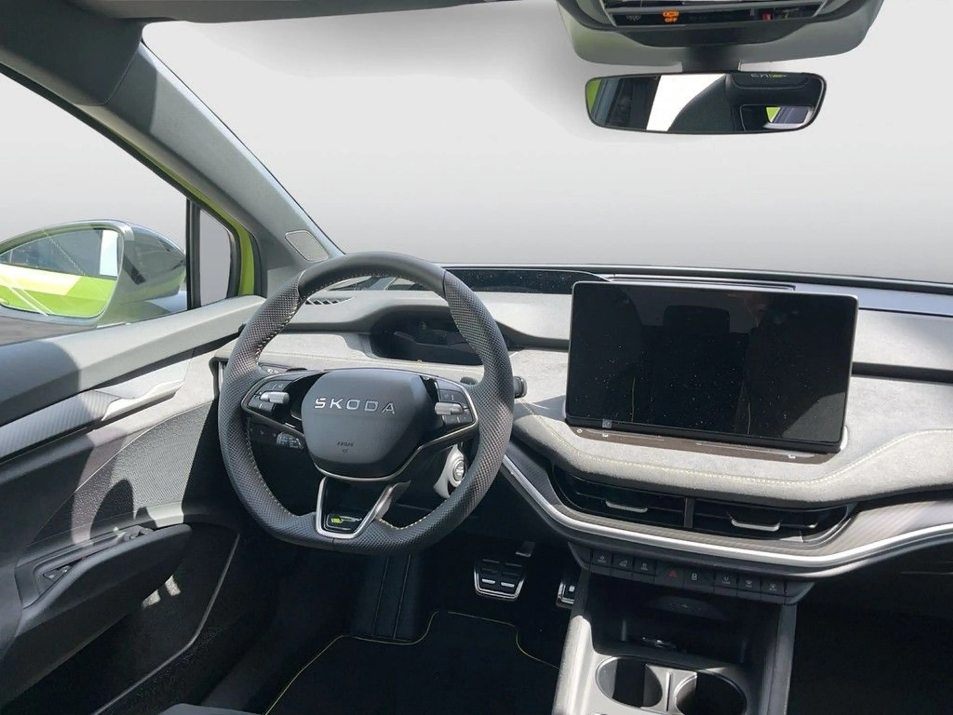 Skoda Enyaq 82 kWh 340PS 1-Gang-Automatik RS 4x4 — photo 12