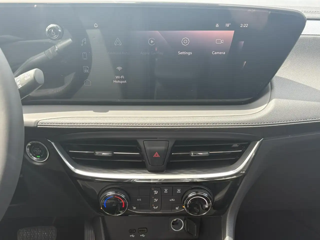 Buick Encore снимка Buick Encore