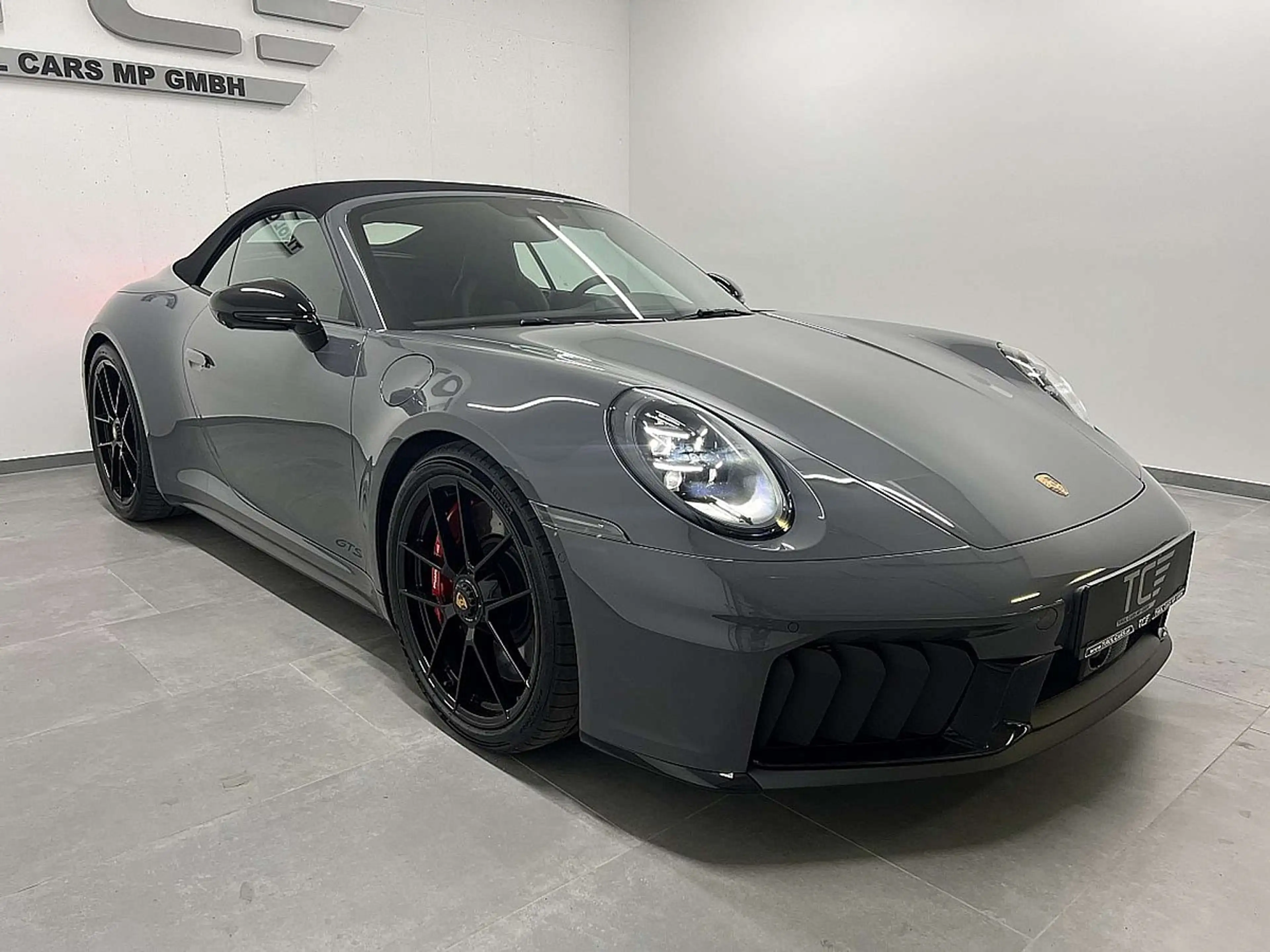 Porsche 911 Carrera Cabrio GTS PDK, Matrix, Inno, Lift, NEU! — photo 3