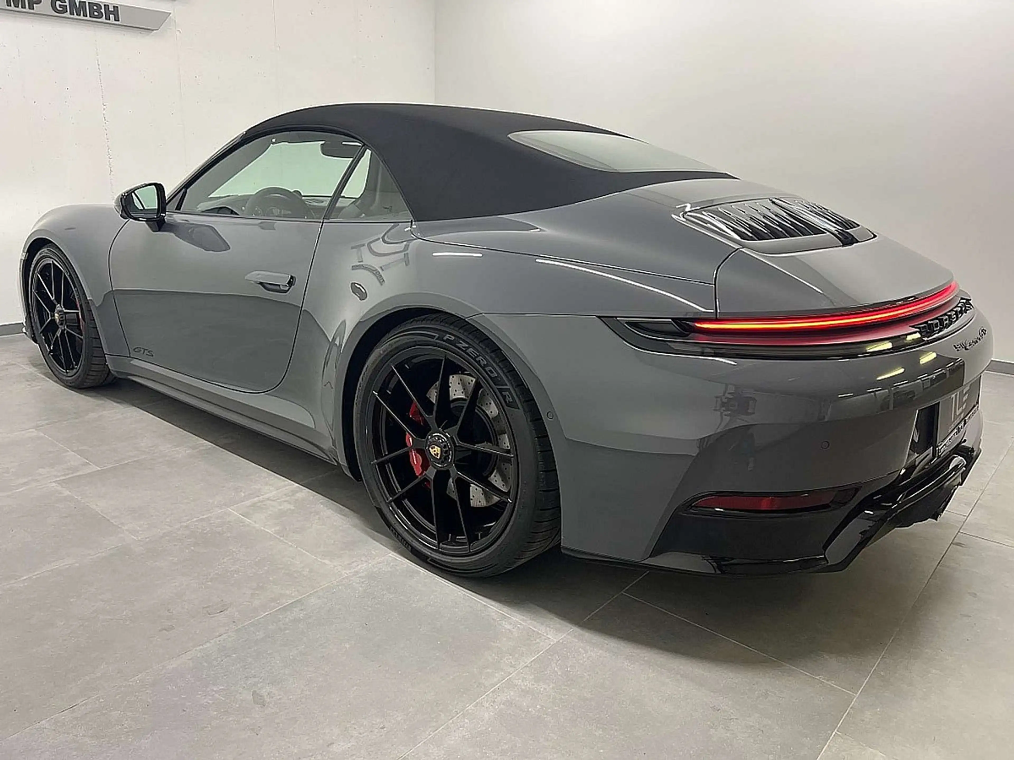 Porsche 911 Carrera Cabrio GTS PDK, Matrix, Inno, Lift, NEU! — photo 11