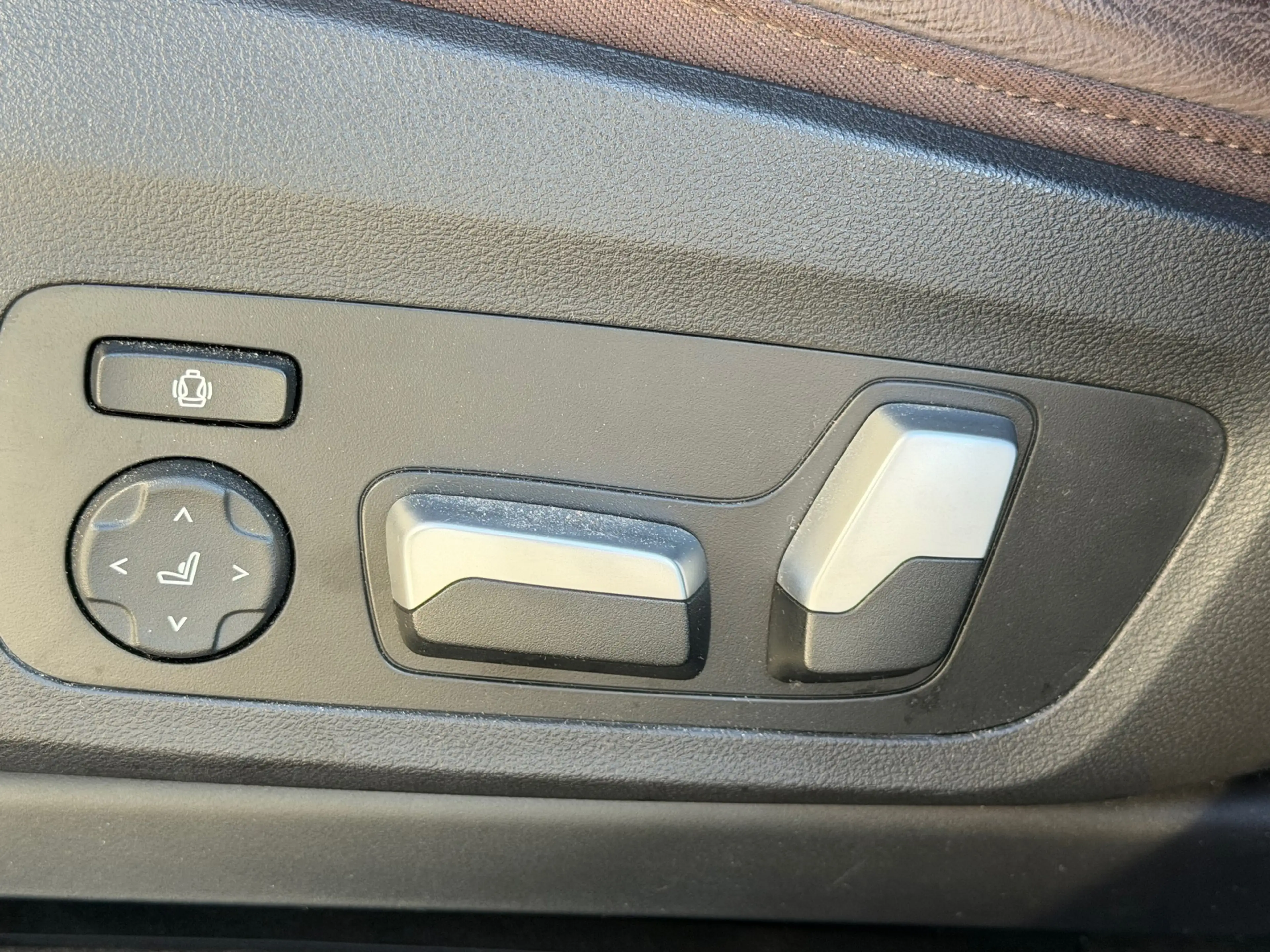 BMW iX3 High Executive 80 kWh M-PORT Leder | HUD |SOH 100% — photo 19
