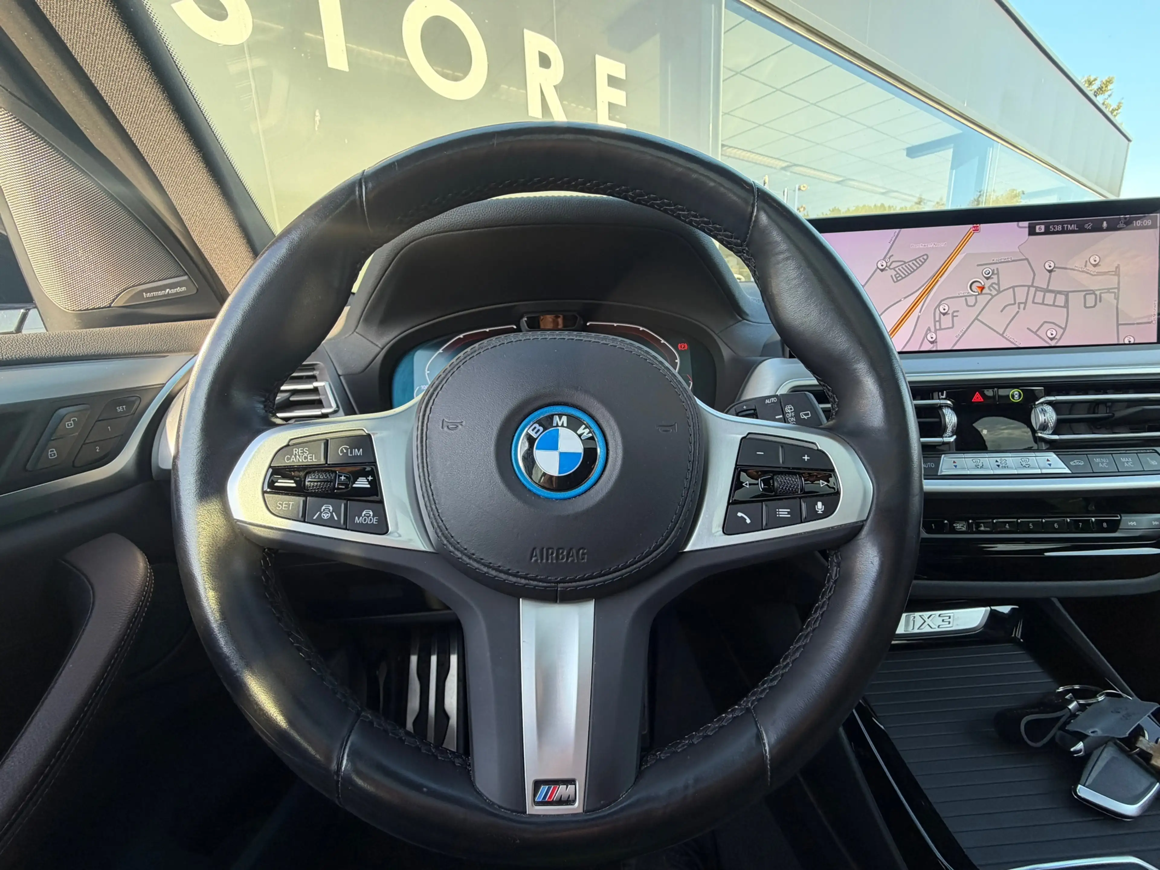BMW iX3 High Executive 80 kWh M-PORT Leder | HUD |SOH 100% — photo 14