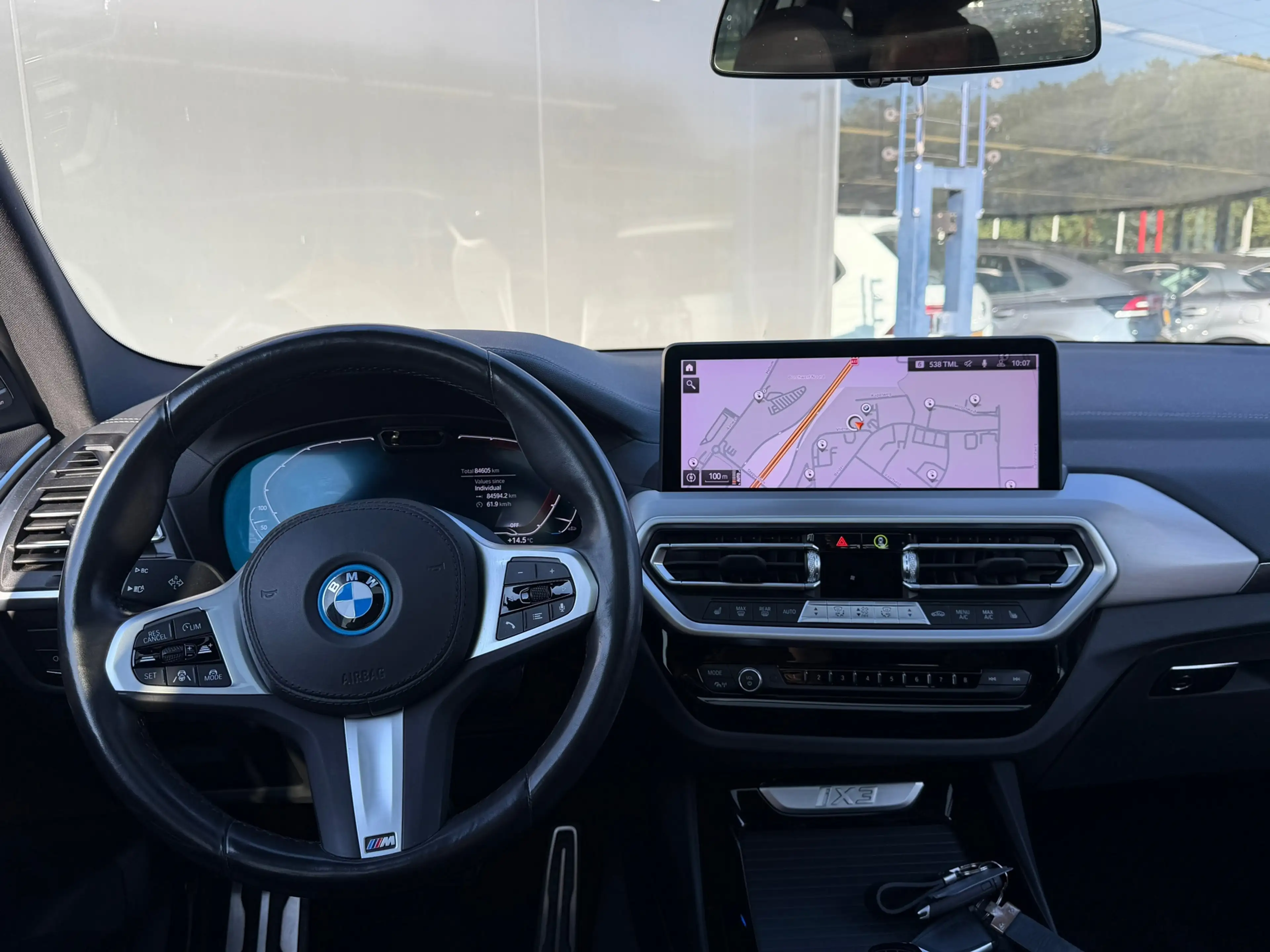 BMW iX3 High Executive 80 kWh M-PORT Leder | HUD |SOH 100% — photo 11