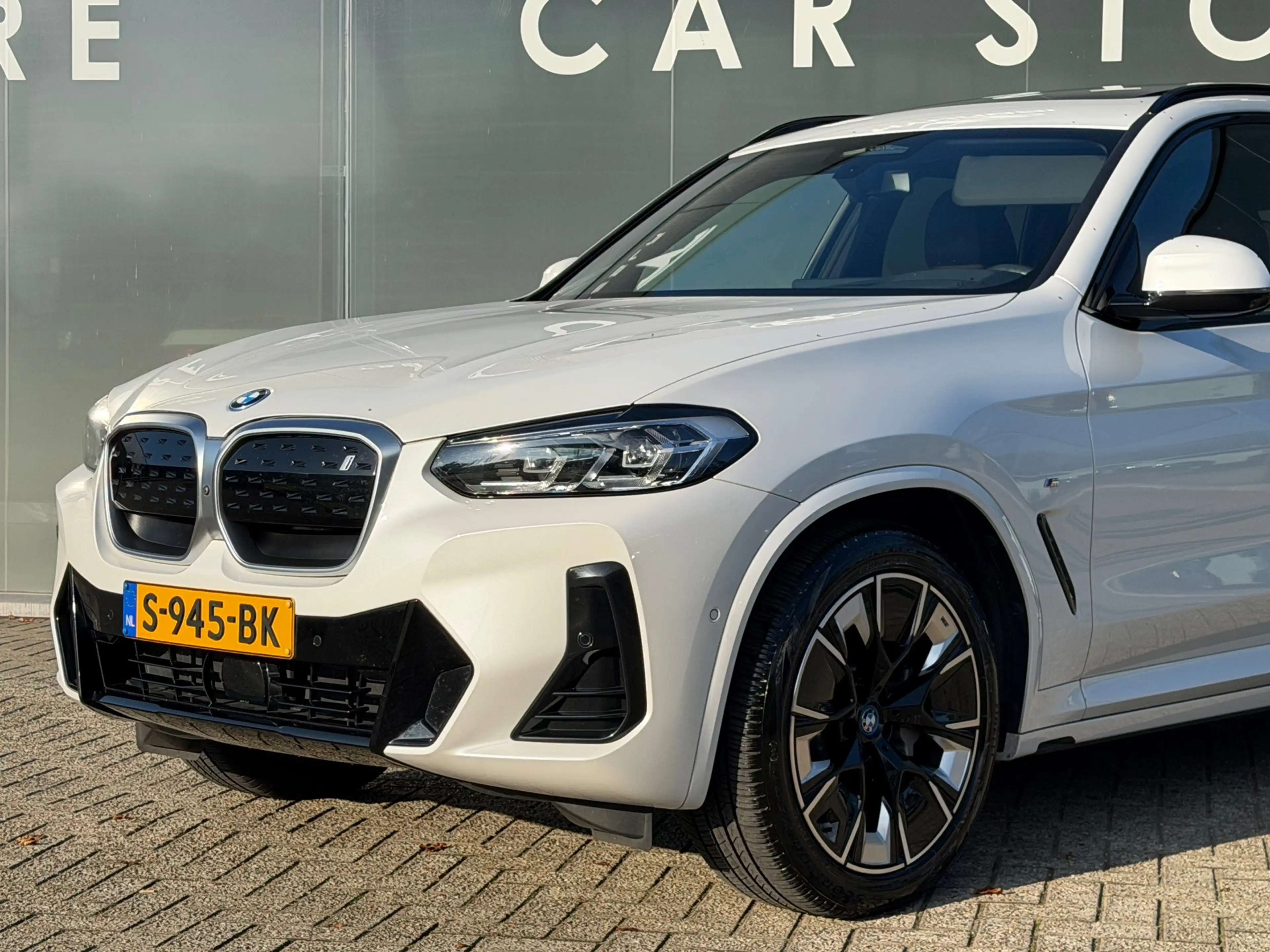 BMW iX3 High Executive 80 kWh M-PORT Leder | HUD |SOH 100% — photo 7