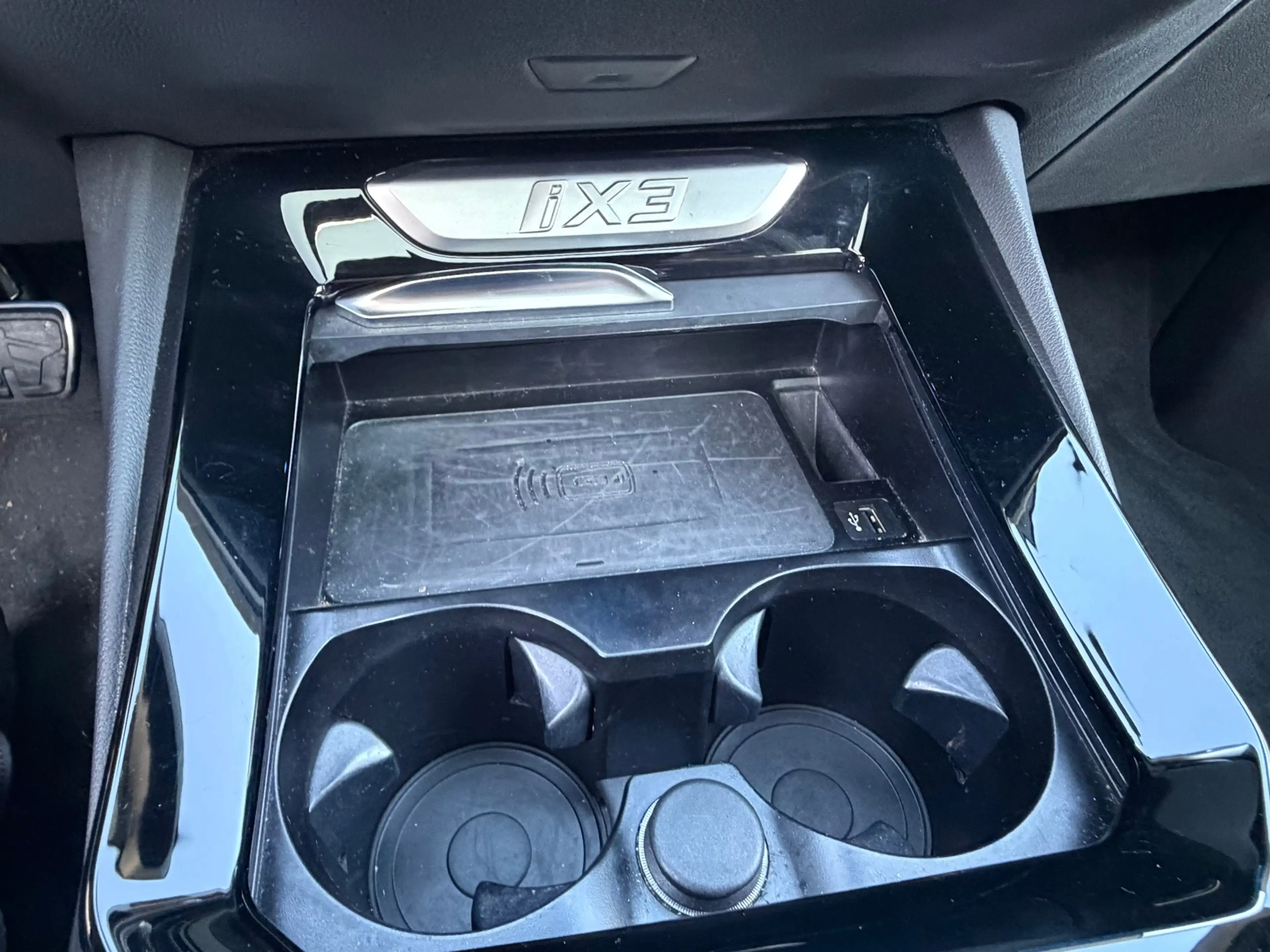 BMW iX3 High Executive 80 kWh M-PORT Leder | HUD |SOH 100% — photo 28