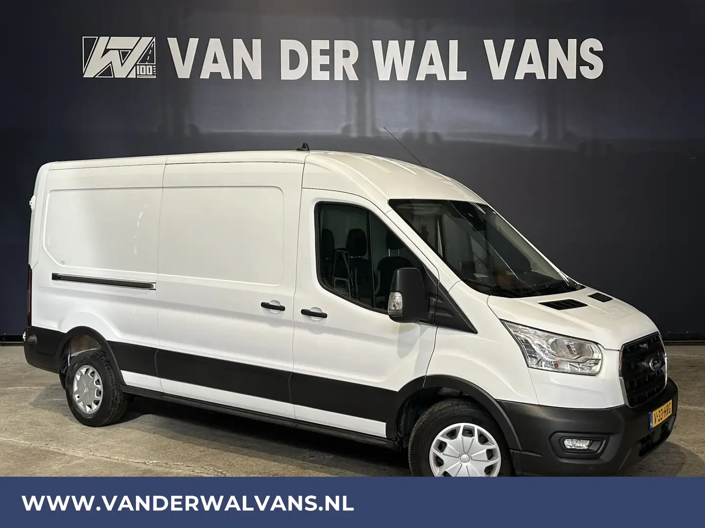 Ford Transit 2.0 TDCI 131pk L3H2 Euro6 Airco | Camera | Navigat Blanc - 1