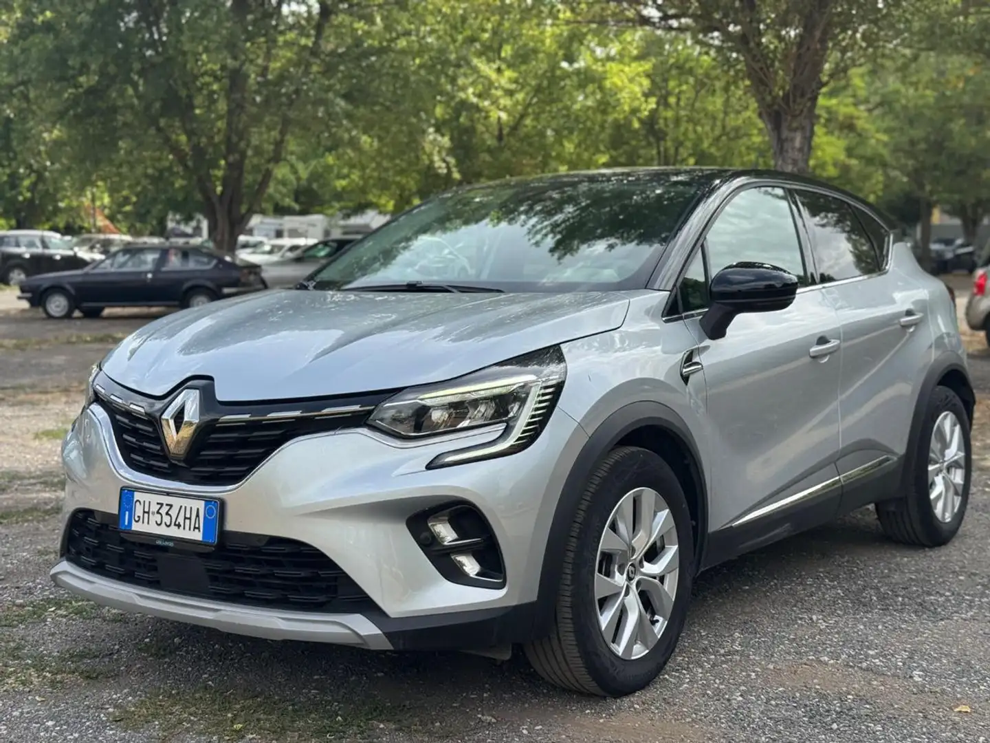 Renault Captur Full Hybrid E-Tech 145 CV Intens “BICOLORE Argento - 1
