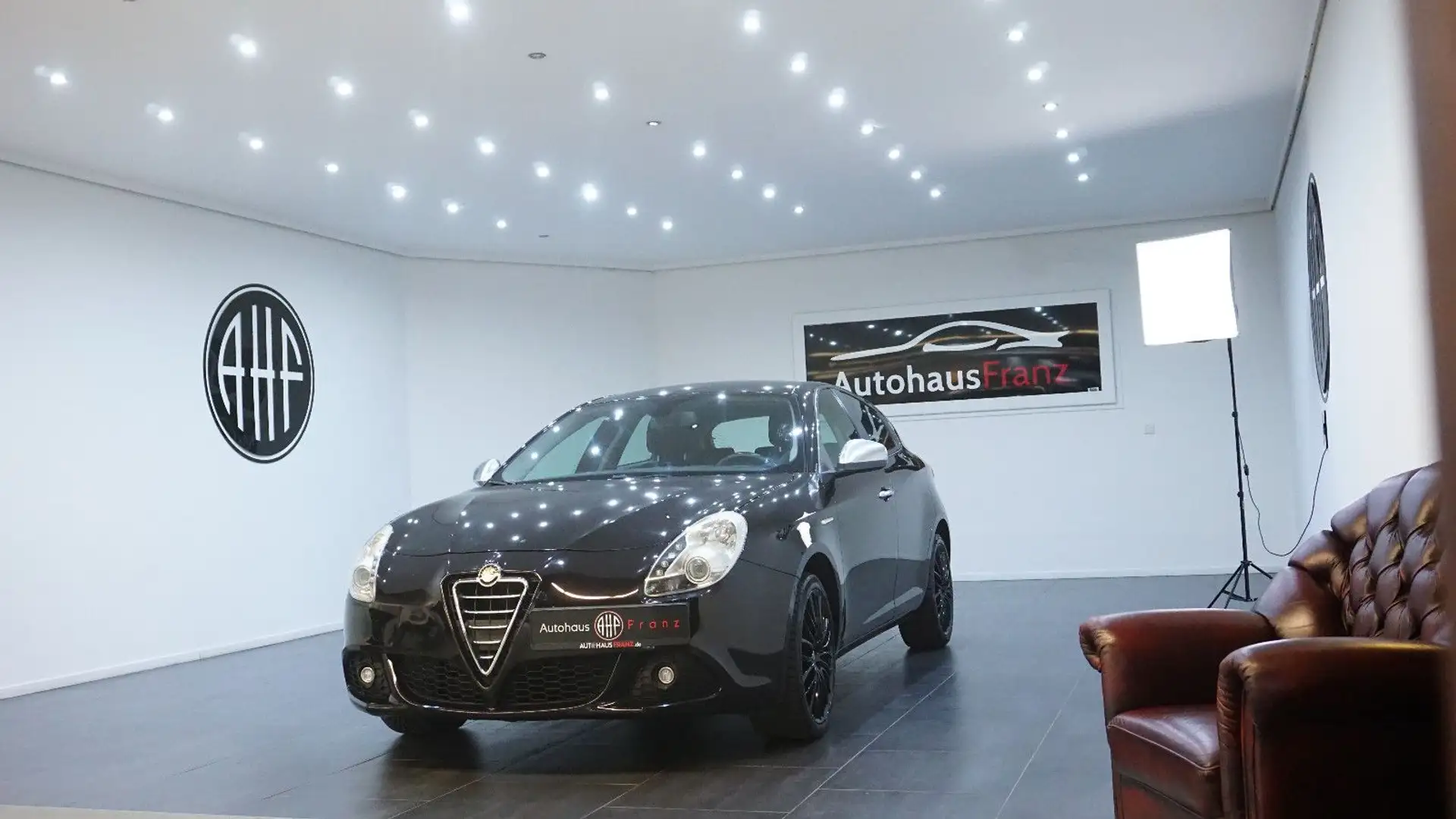 Alfa Romeo Giulietta Turismo*SHZ*PDC*Start-Stop Nero - 1