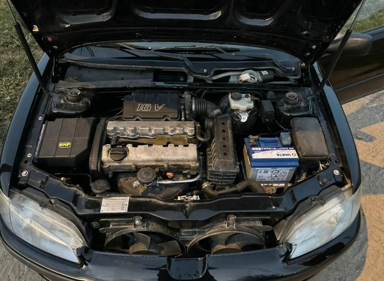 Peugeot 106 1.6i GTI, foto 3
