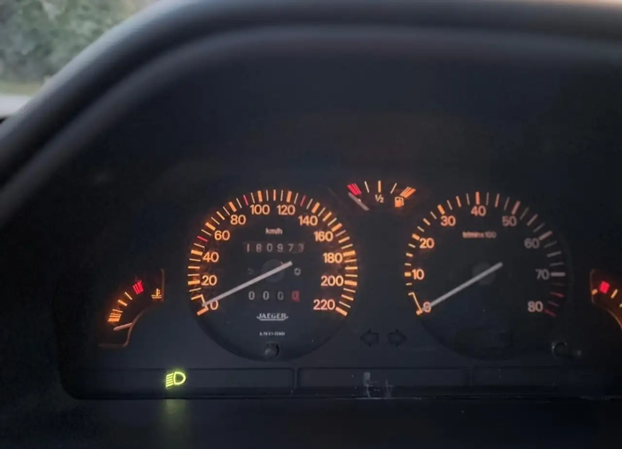 Peugeot 106 1.6i GTI, foto 5