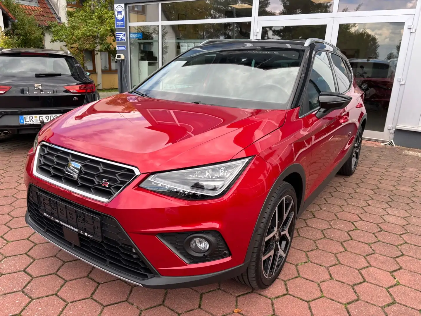 SEAT Arona FR, Kamera, SHZ, Navi Rot - 1