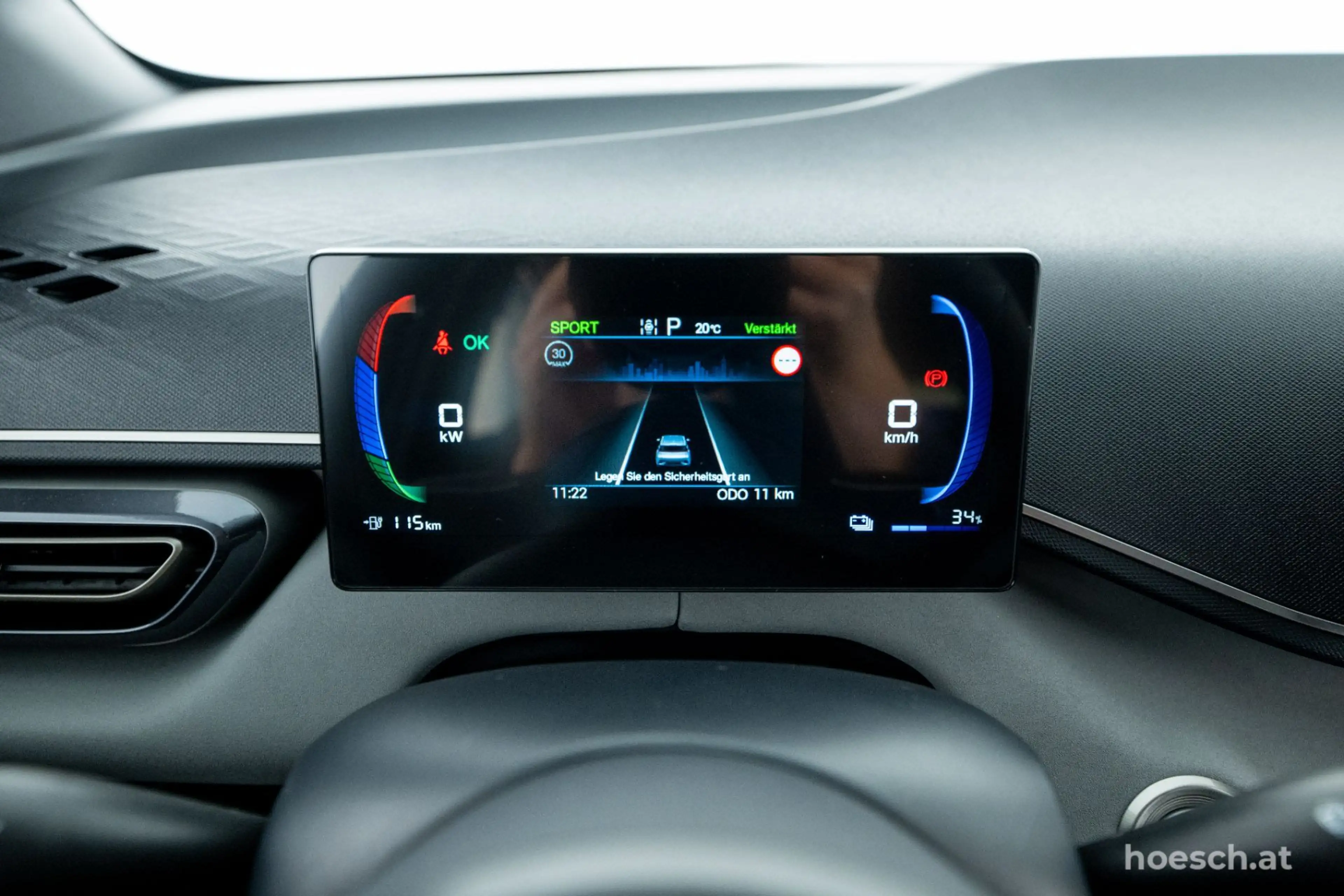 BYD Dolphin Surf BOOST 43 kWh LEDER KAMERA NEUWAGEN — photo 9