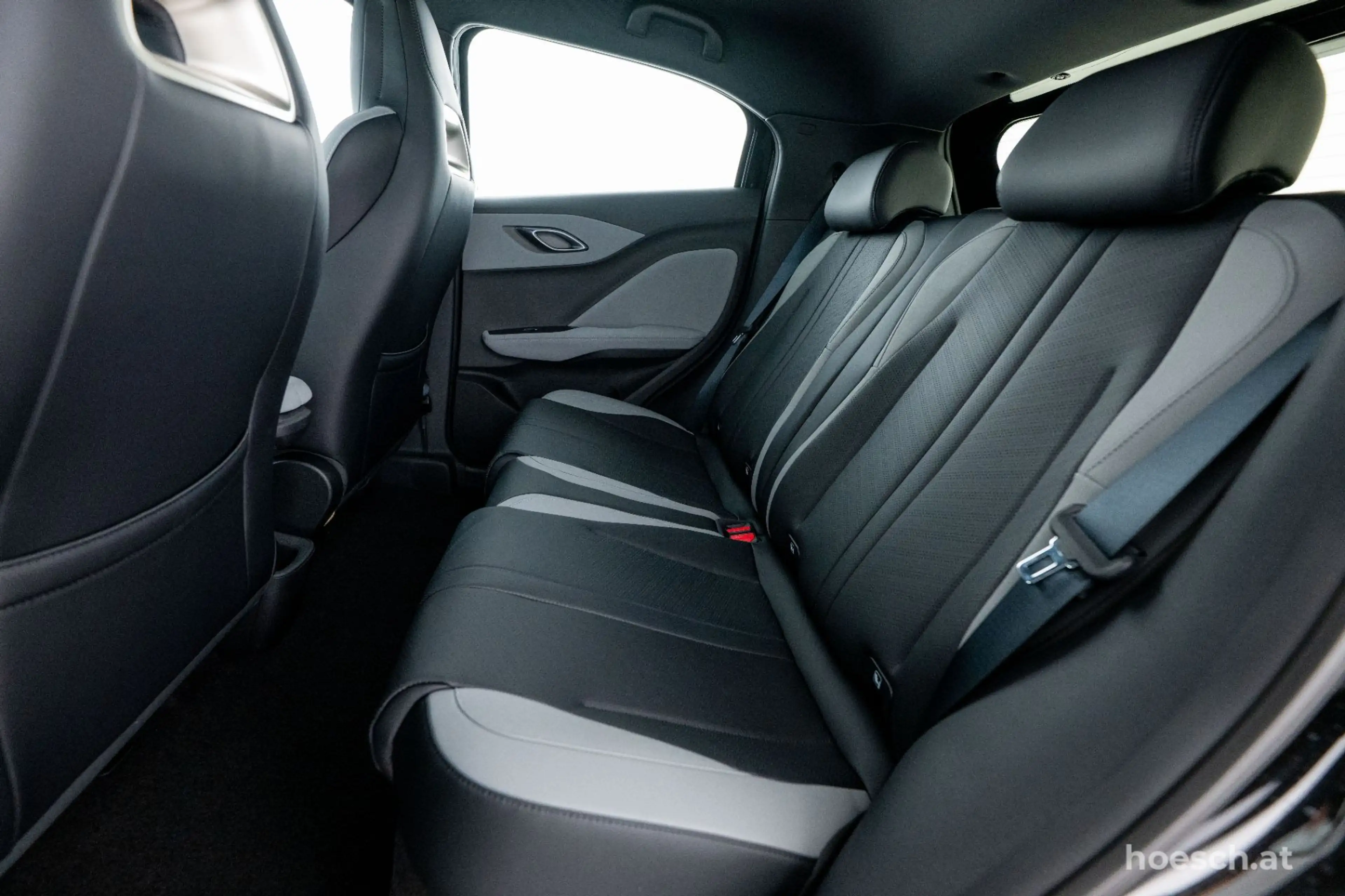 BYD Dolphin Surf BOOST 43 kWh LEDER KAMERA NEUWAGEN — photo 7