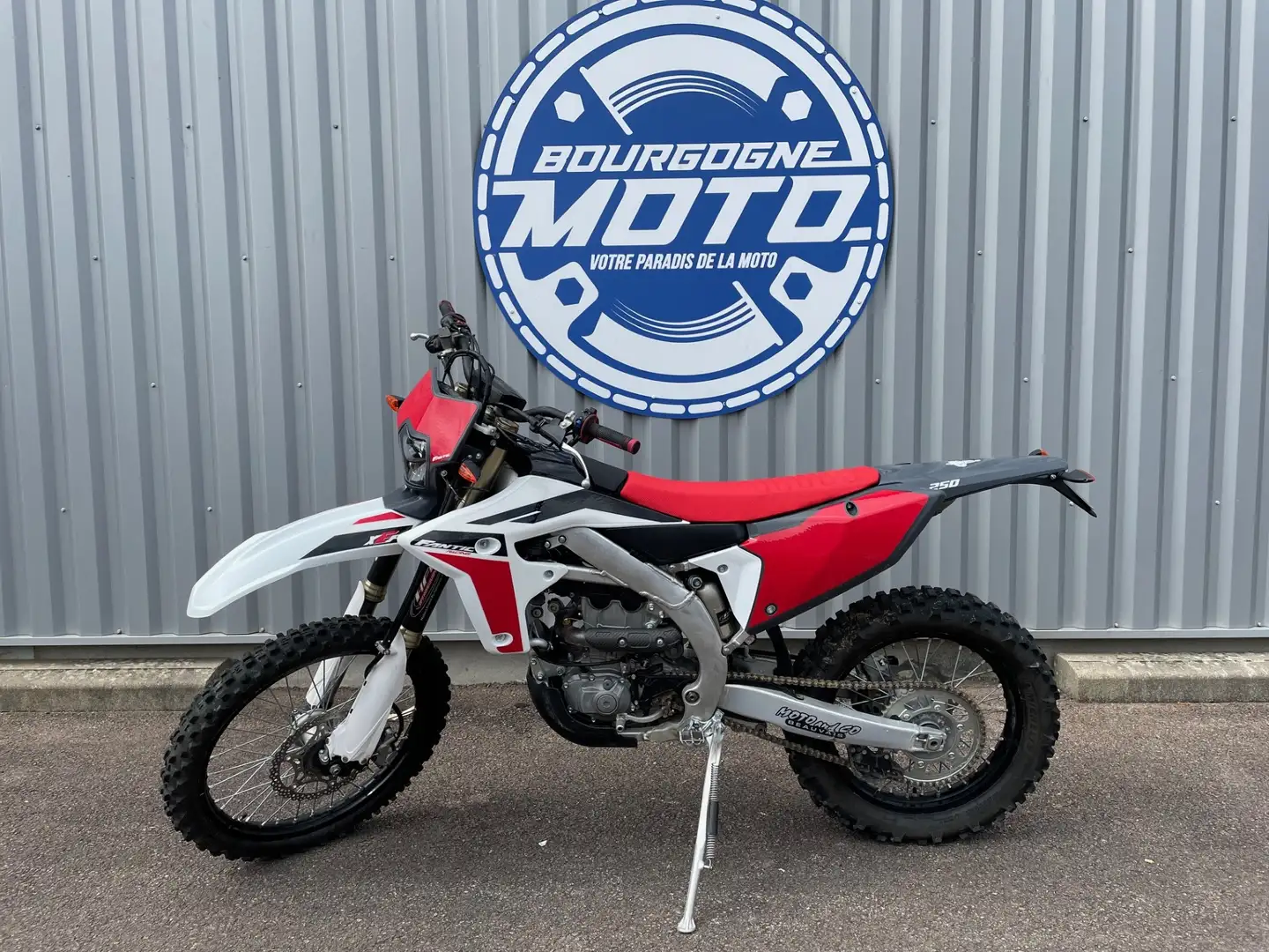 Fantic 250E - 1