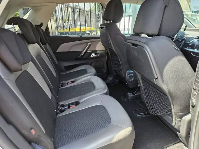 Citroen C4 Picasso view 13