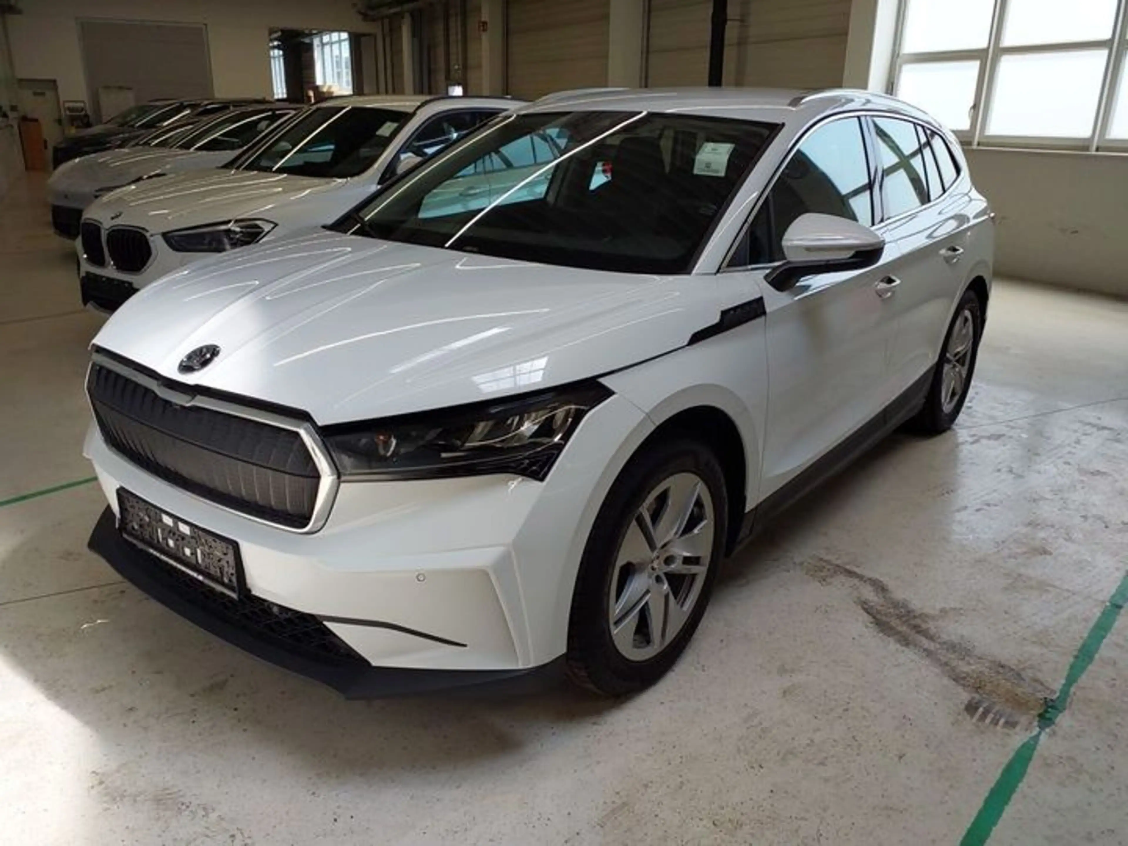Skoda Enyaq 80 — photo 2