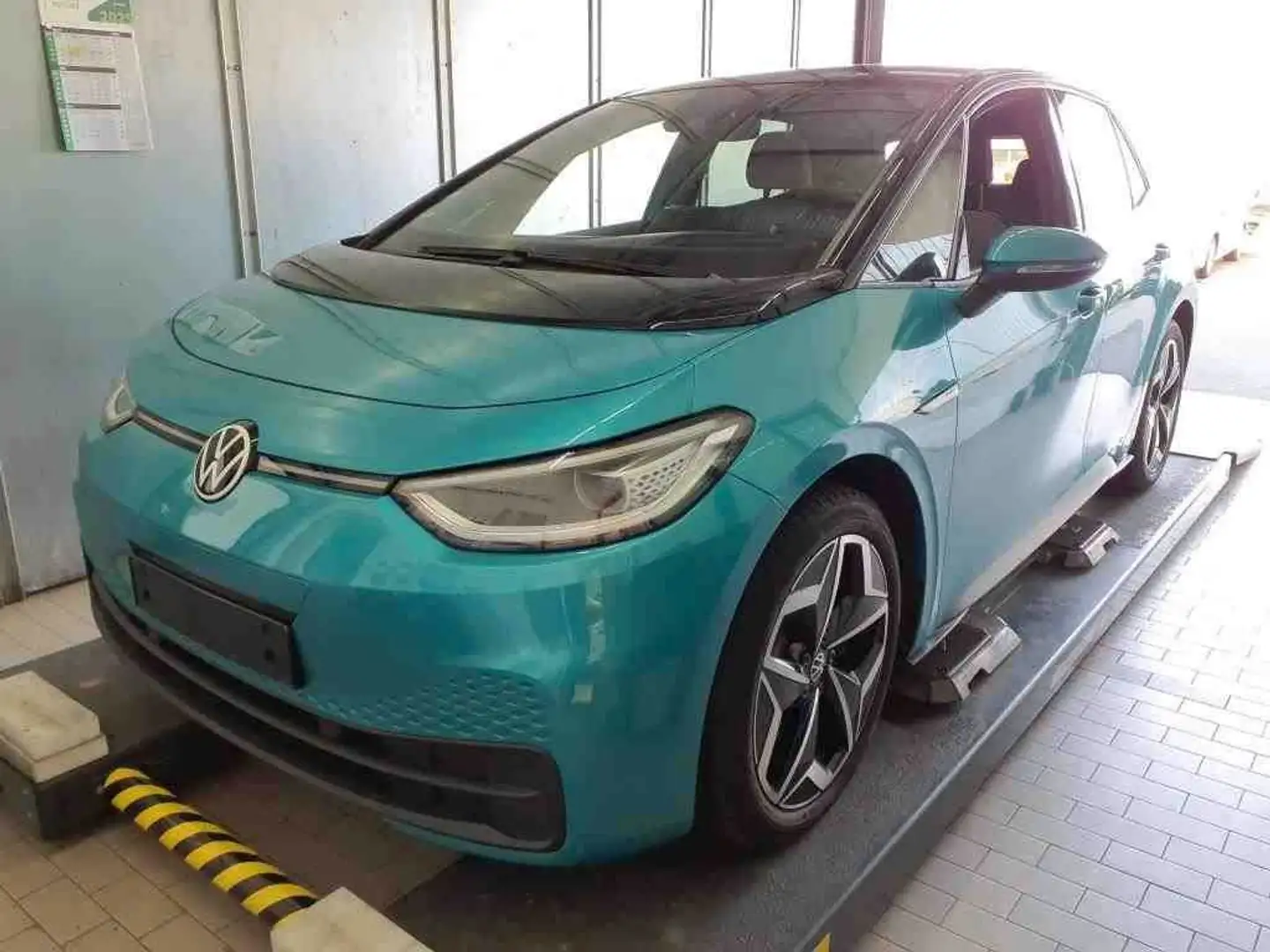 Volkswagen ID.3 Pro Performance Tech PANO/NAV/SHZ/RFK/ALU Blauw - 1