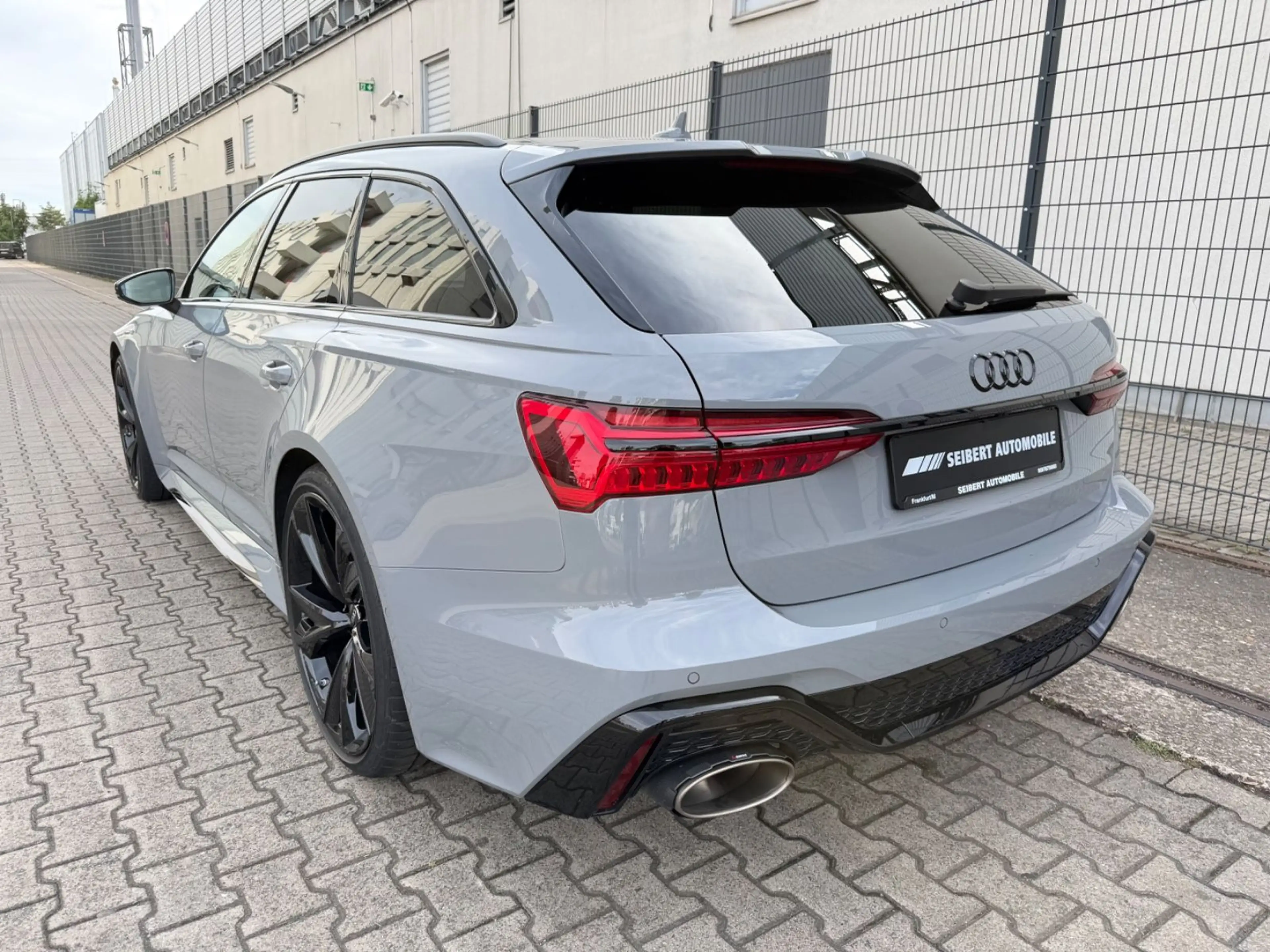 Audi RS6 Avant performance AKRA/LASER/PANO/360°/HUD — photo 7