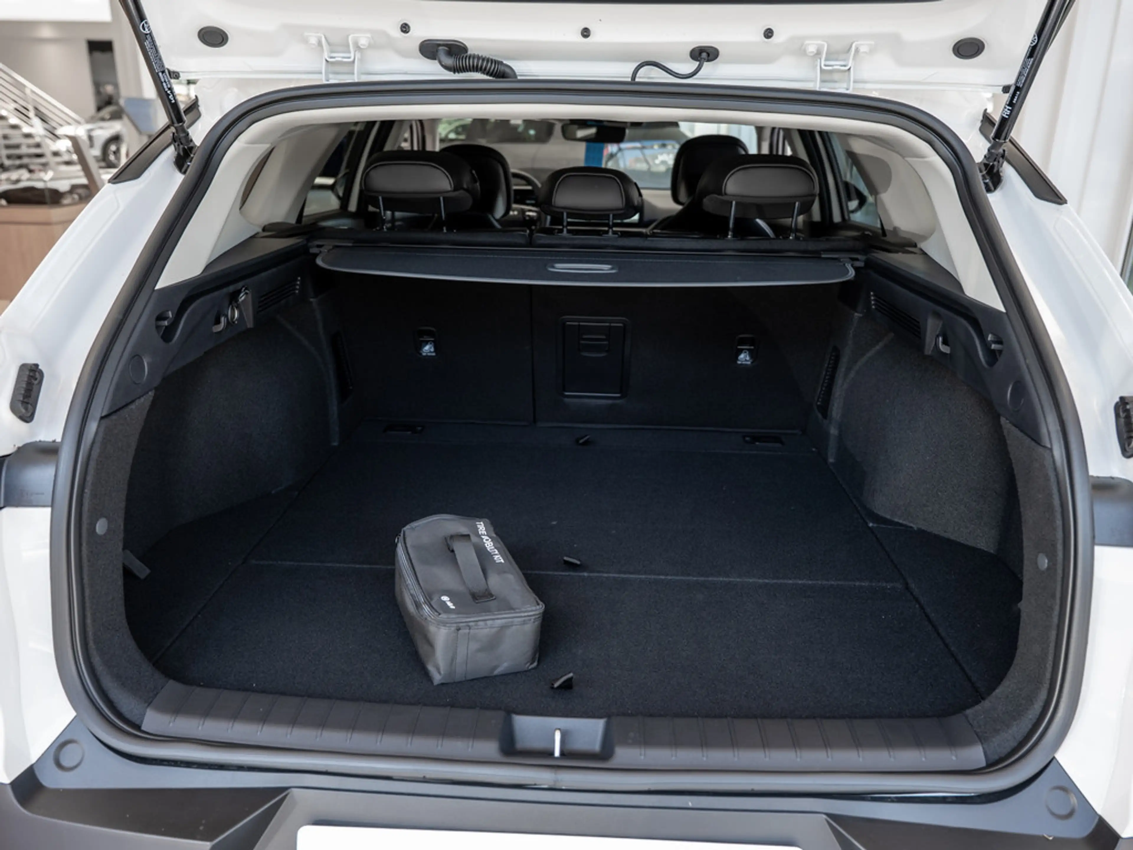 Kia K4 Sportswagon 1.6 T-GDI Vision ACC NAVI SHZ — photo 10