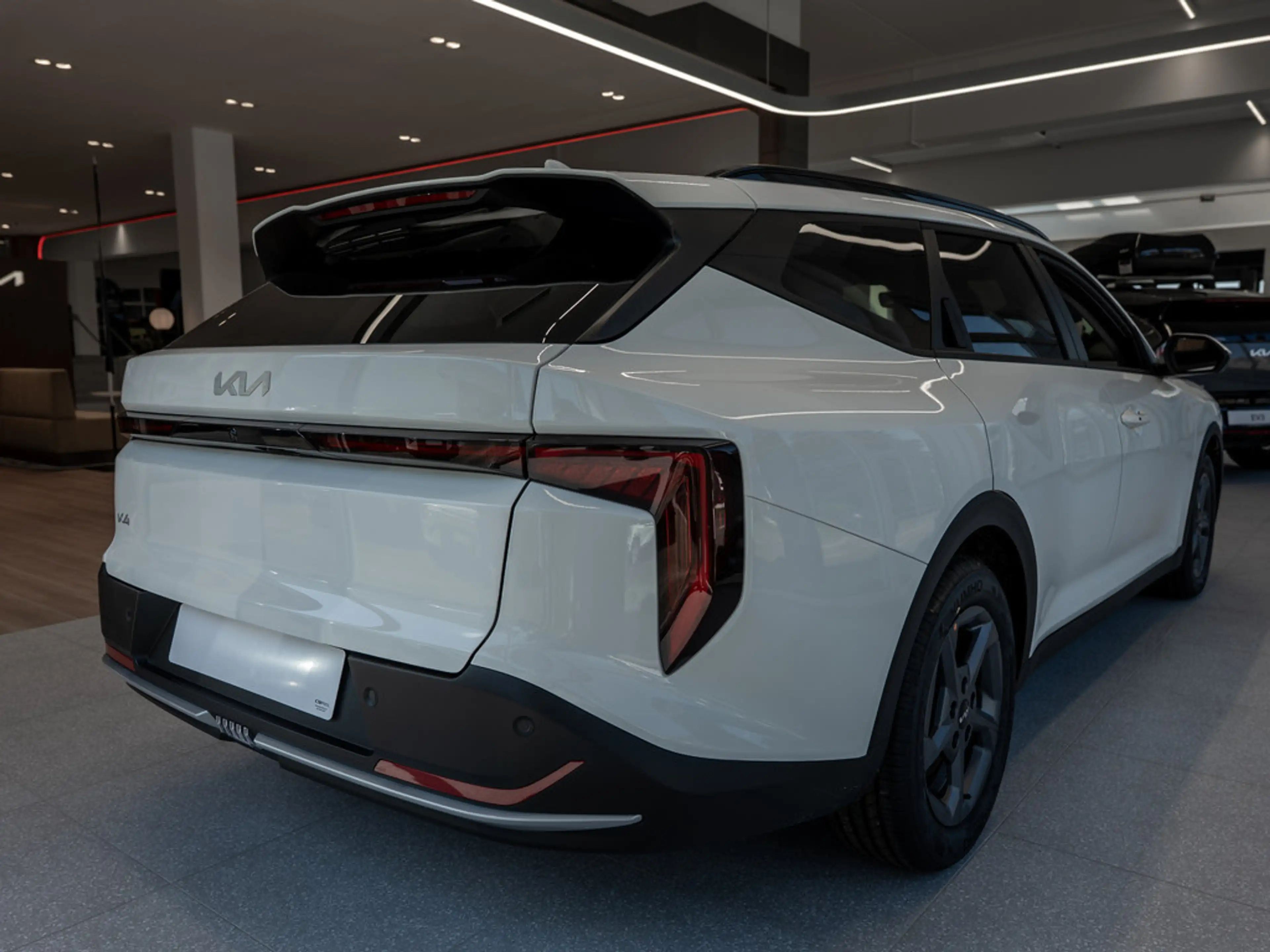 Kia K4 Sportswagon 1.6 T-GDI Vision ACC NAVI SHZ — photo 5