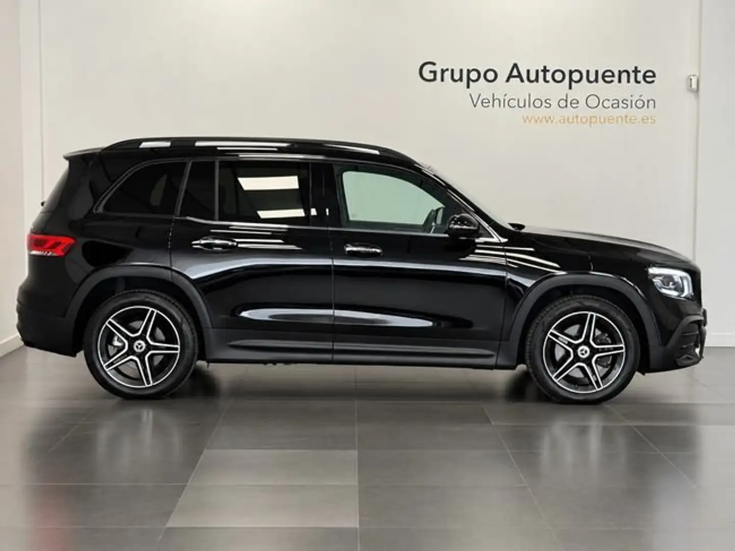 Mercedes-Benz GLB 200 220D AMG 4MATIC Negro - 2