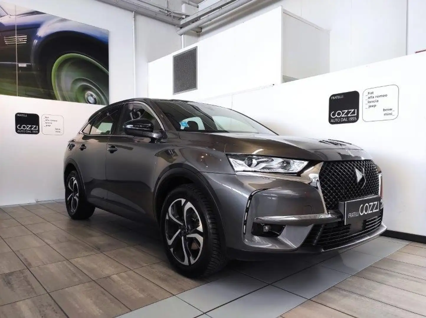 DS Automobiles DS 7 Crossback 7 - DS 7 Crossback BlueHDi 130 aut. Business Šedá - 1