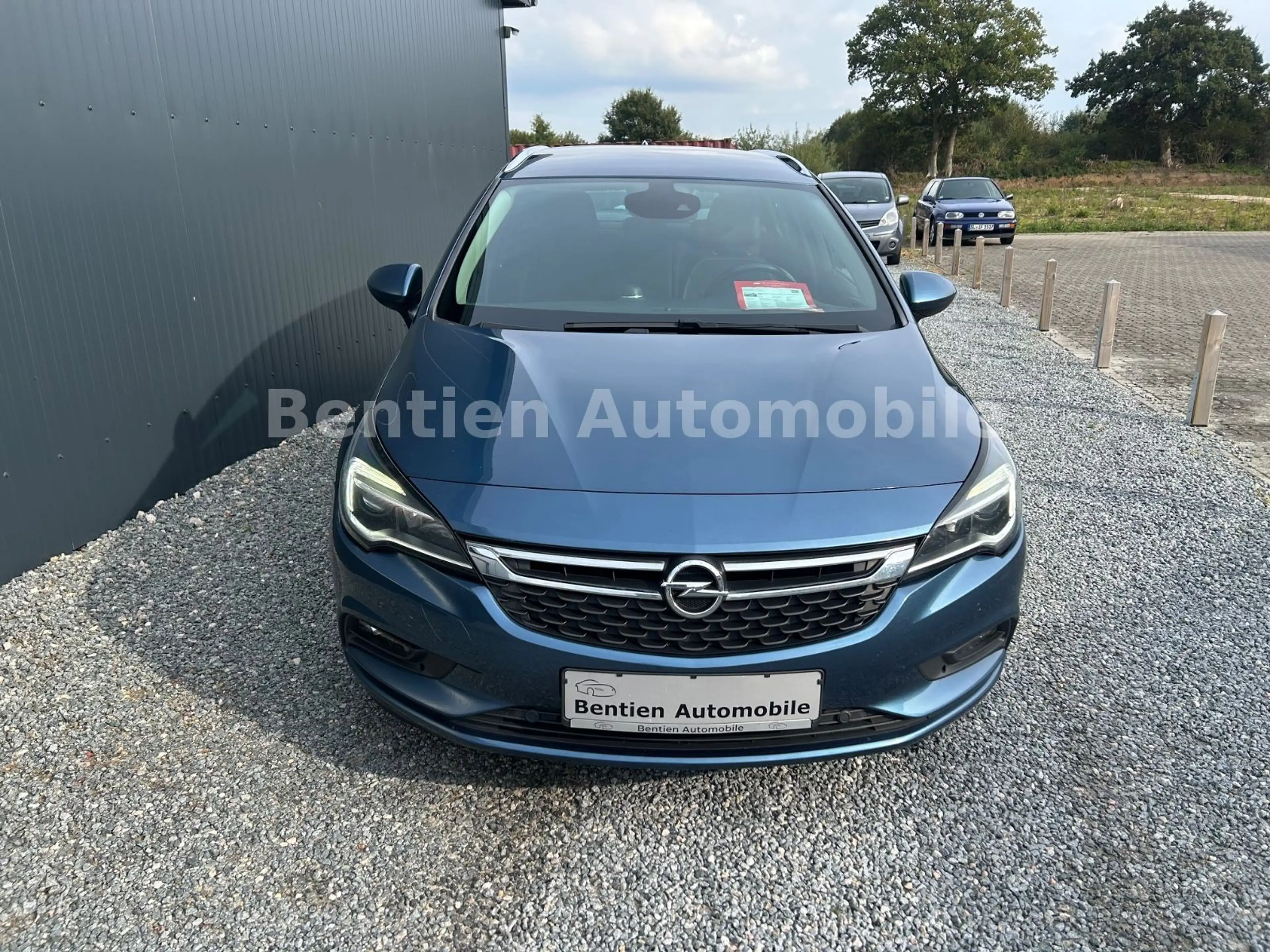 Opel Astra K Sports Tourer Innovation, AHK — photo 3