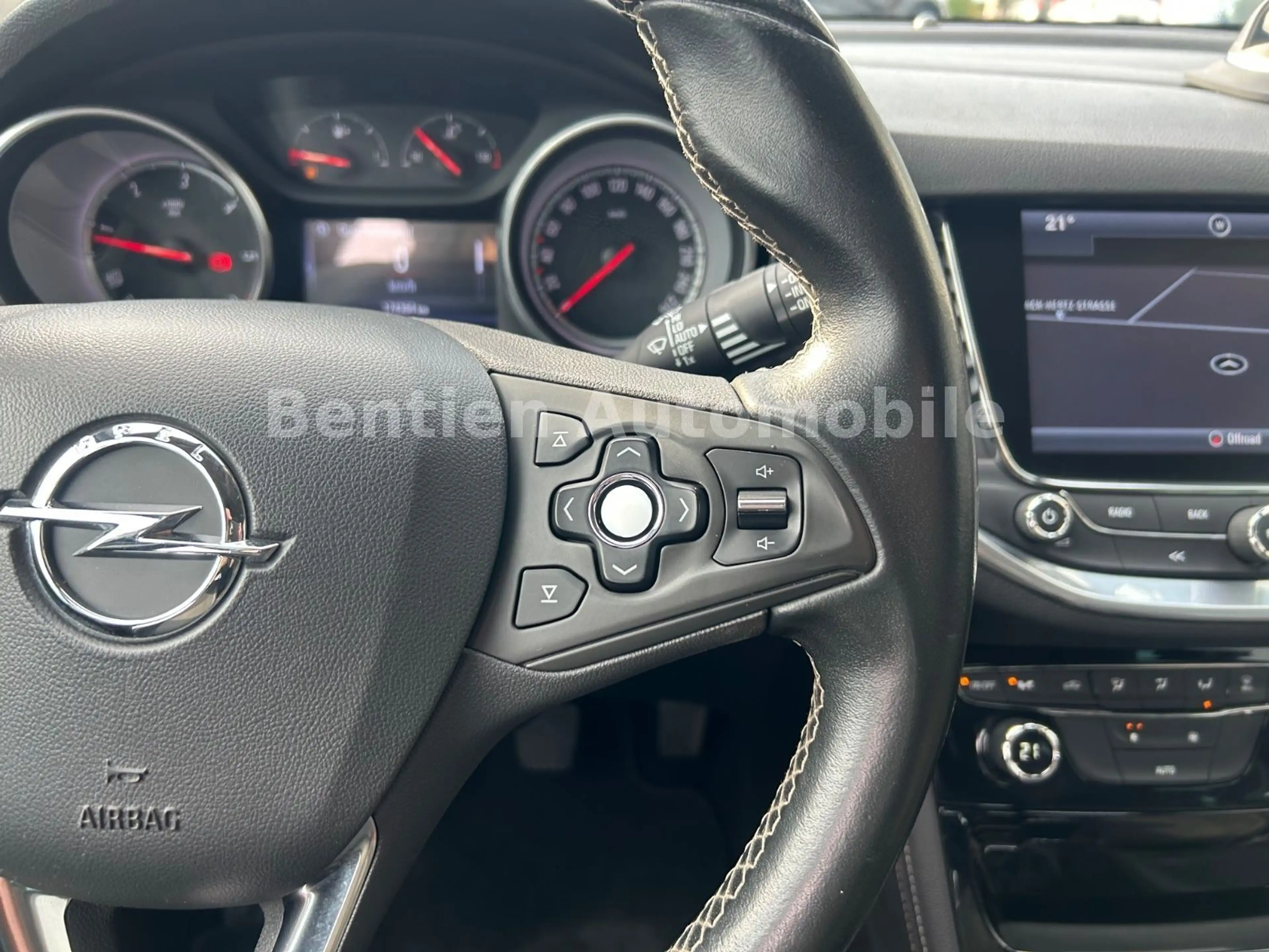 Opel Astra K Sports Tourer Innovation, AHK — photo 15