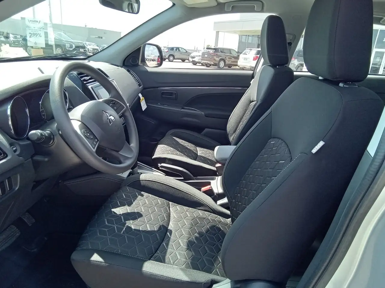 Mitsubishi RVR снимка Mitsubishi RVR