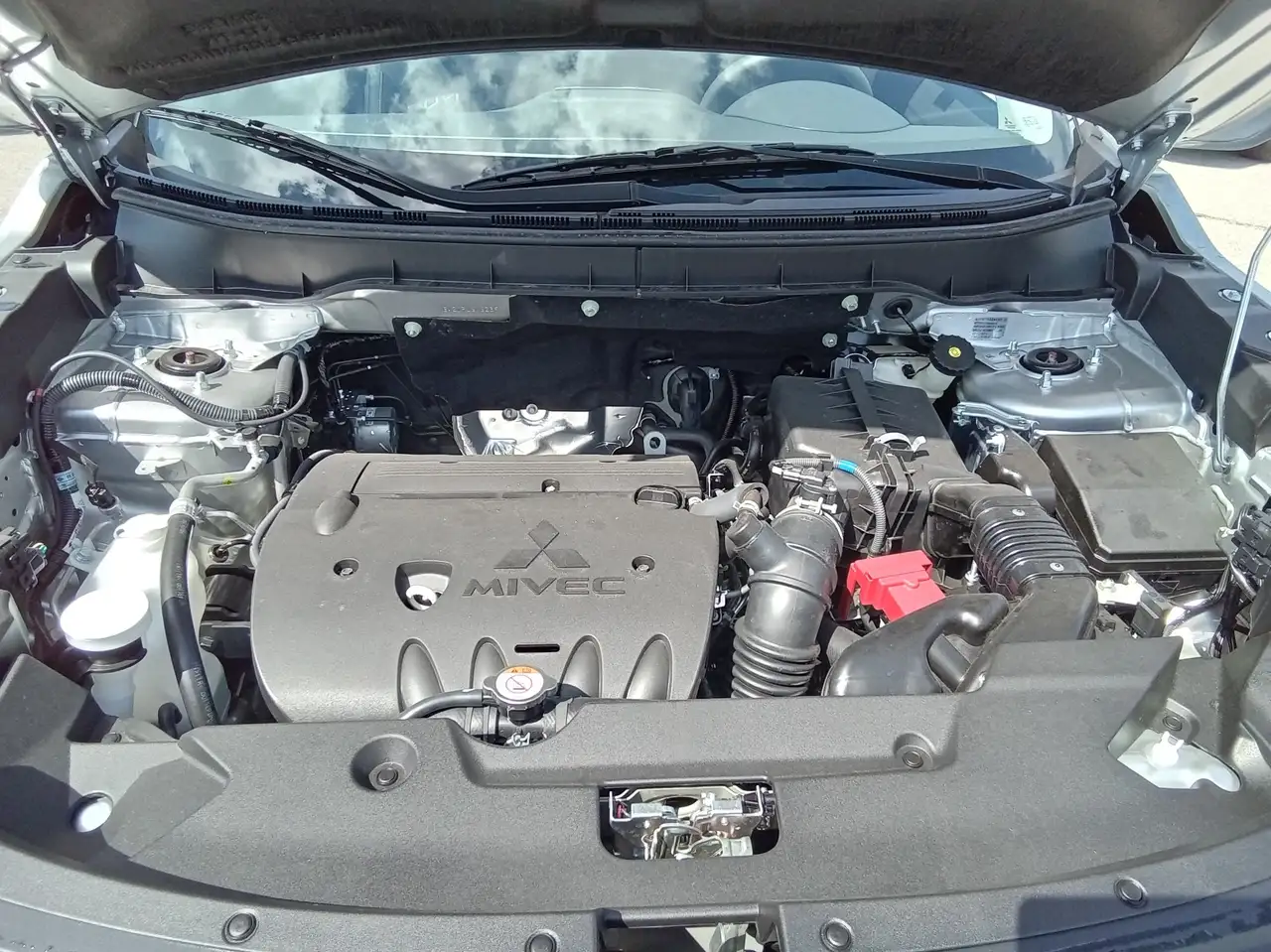 Mitsubishi RVR снимка Mitsubishi RVR