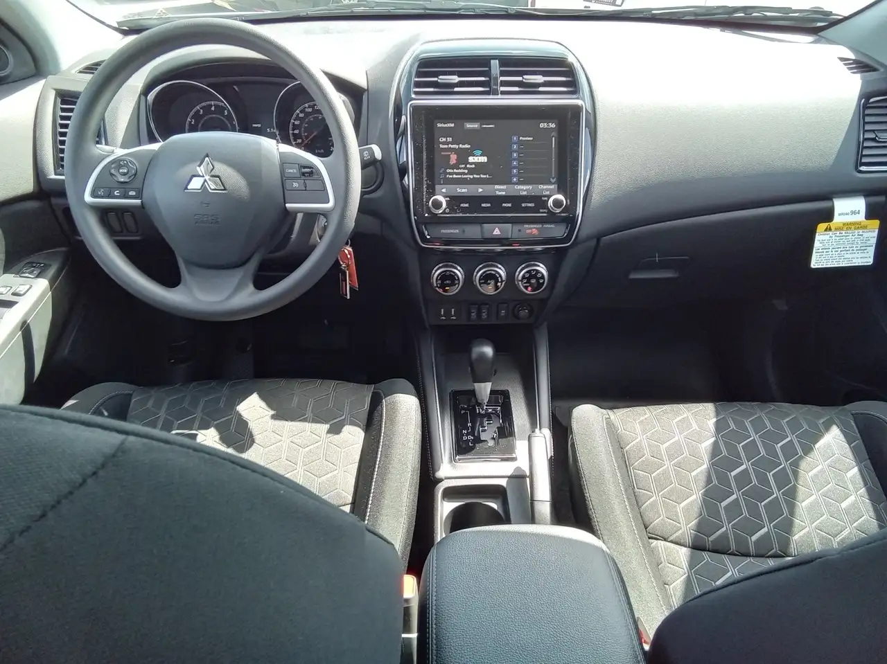 Mitsubishi RVR снимка Mitsubishi RVR