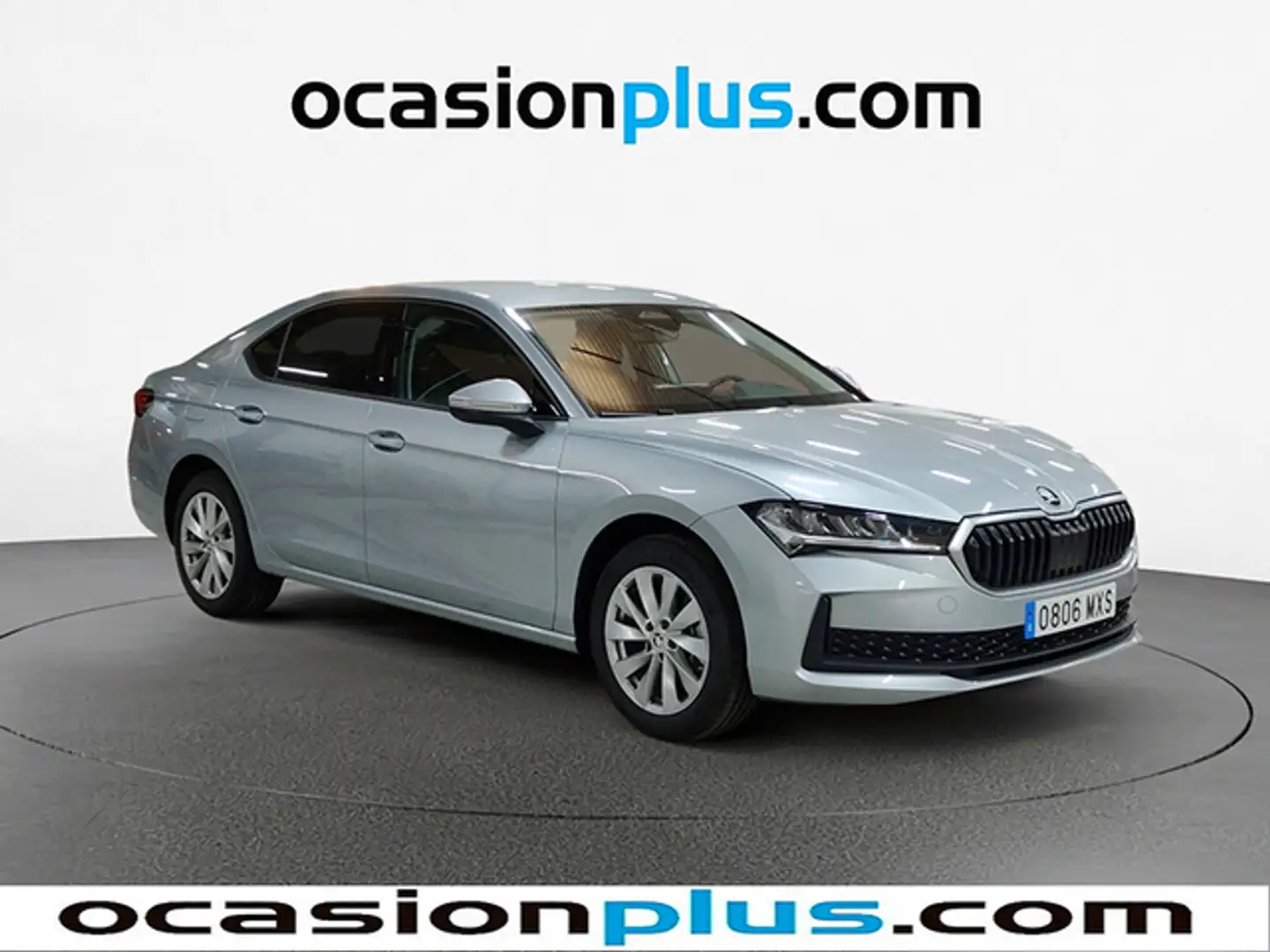 Skoda Superb 1.5 TSI MHEV Essence DSG 110kW Plateado - 2