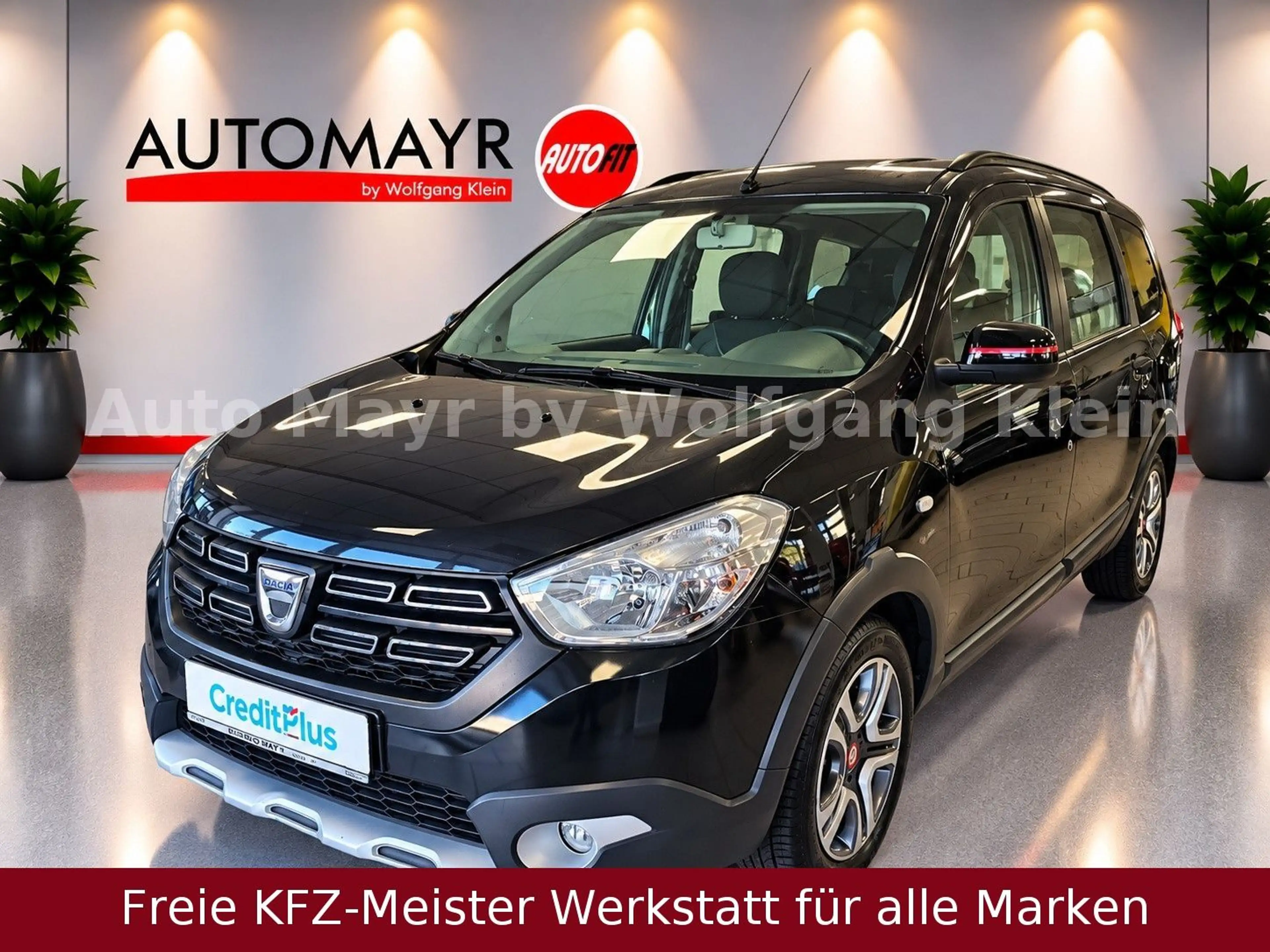 Dacia Lodgy Stepway Plus TCe 130 GPF Navi 7Sitzer