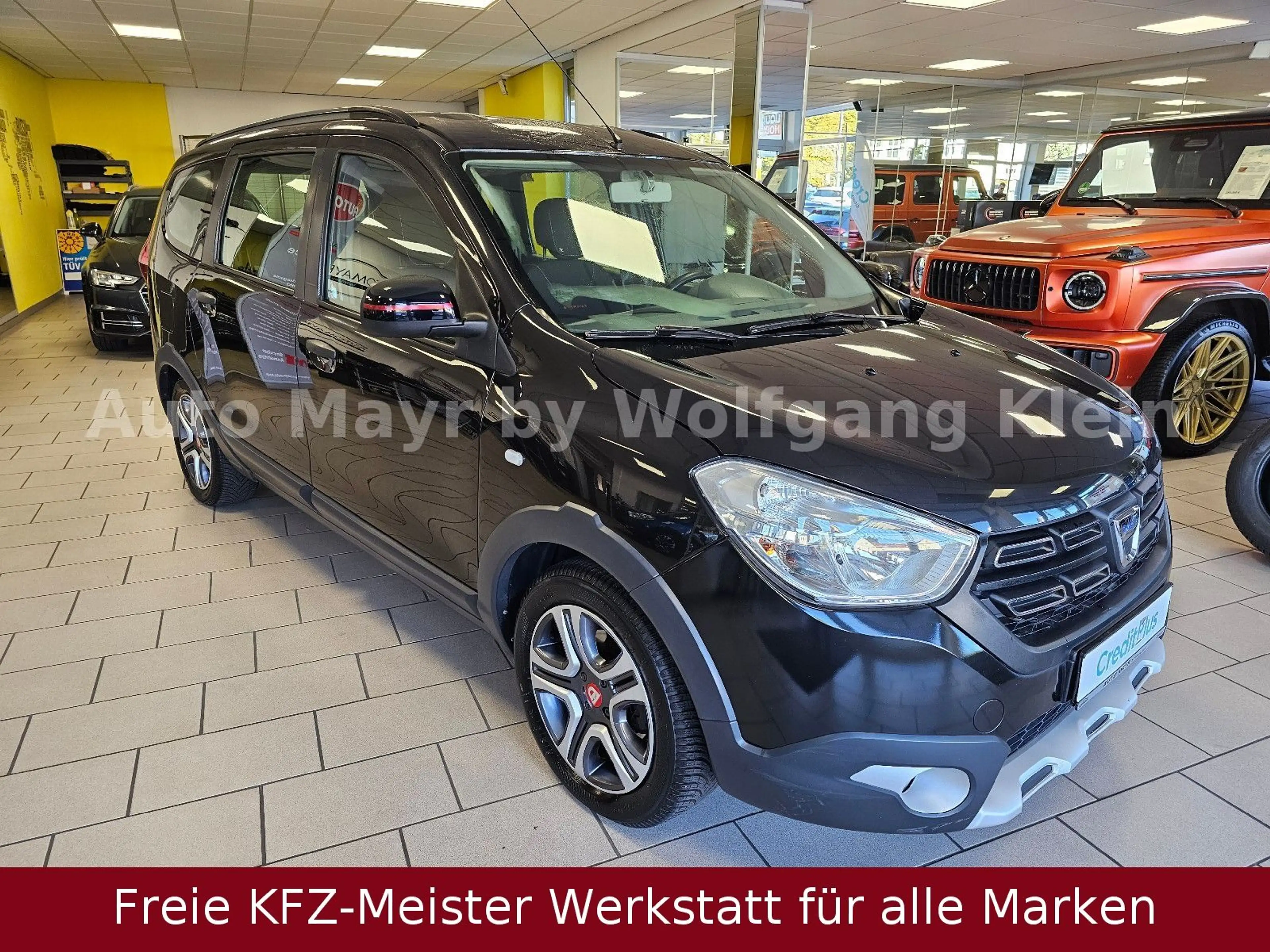 Dacia Lodgy Stepway Plus TCe 130 GPF Navi 7Sitzer — photo 4