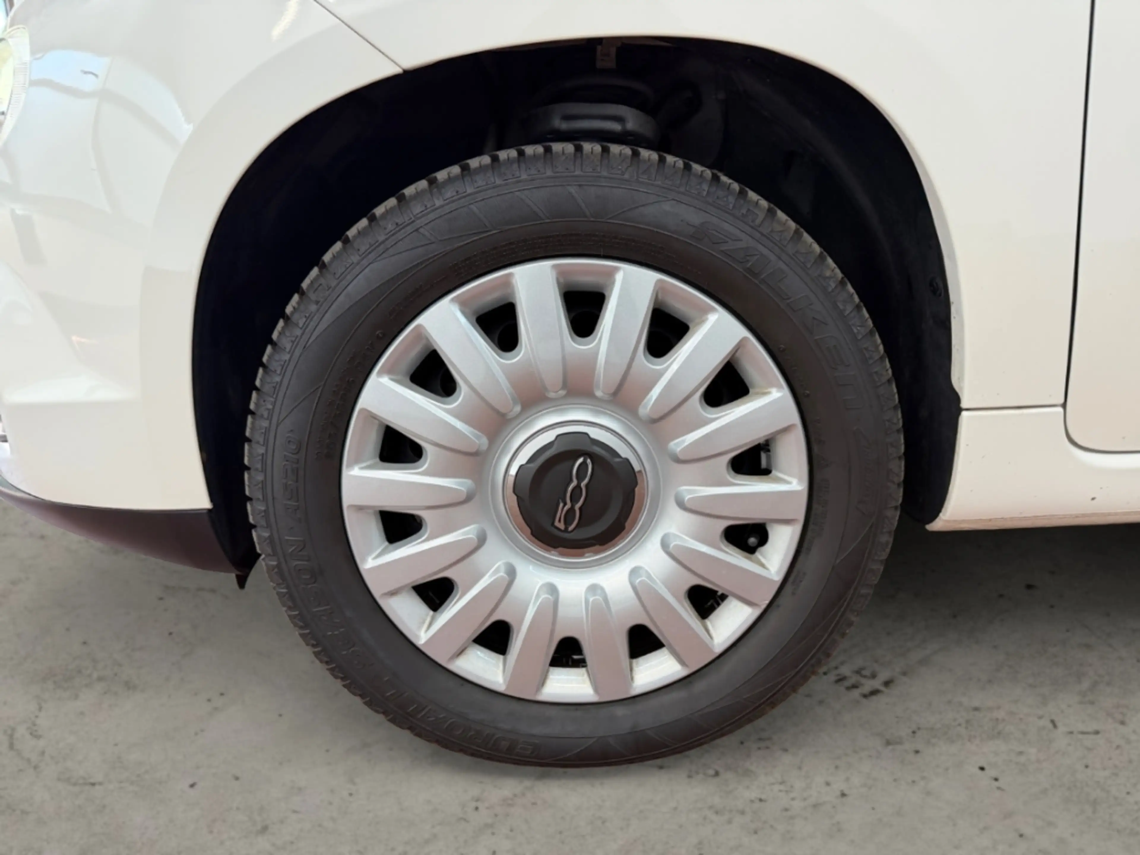 Fiat 500L Pop Star AUTOMATIK ALLWETTER PANODACH TEMPOMAT ALU — photo 15