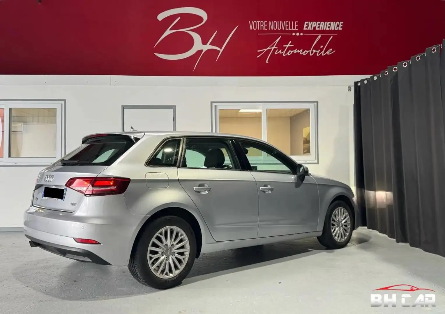 Audi A3 Sportback III 1.0 TFSI 115ch Business Line BVM6 - 2