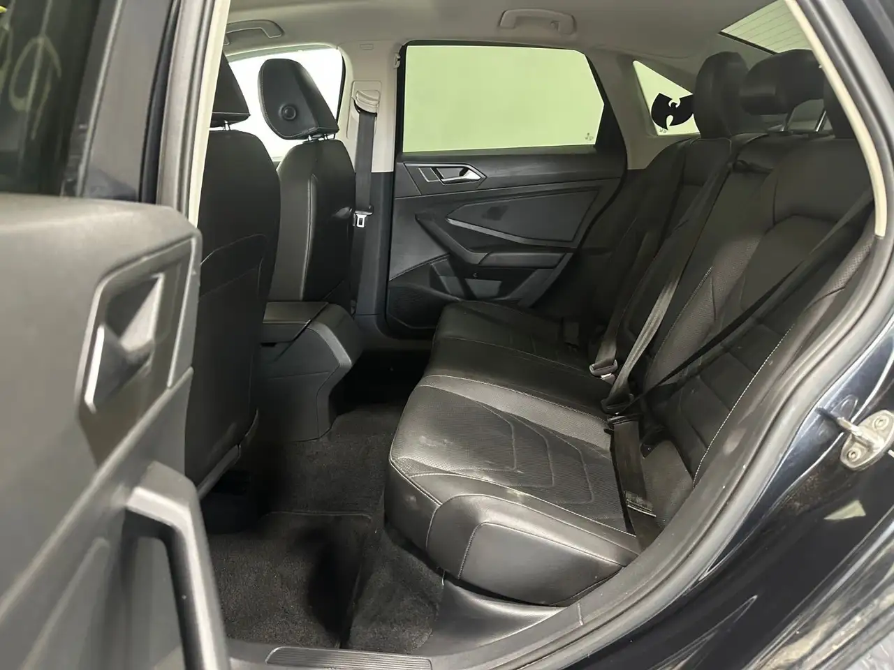 Volkswagen Jetta снимка Volkswagen Jetta