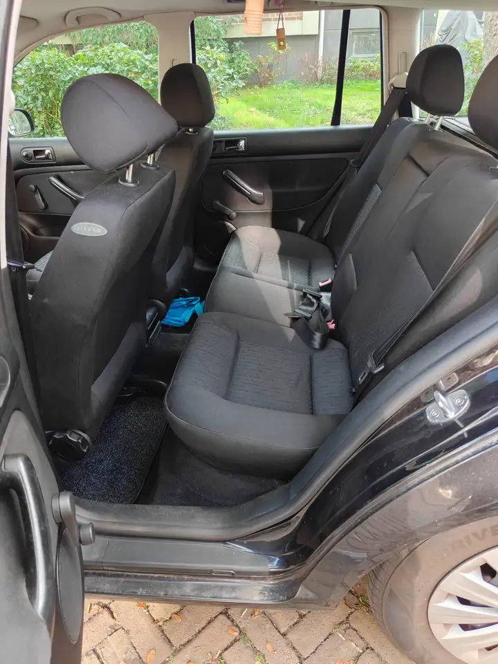 Volkswagen Golf 1.6 Trendline, foto 9