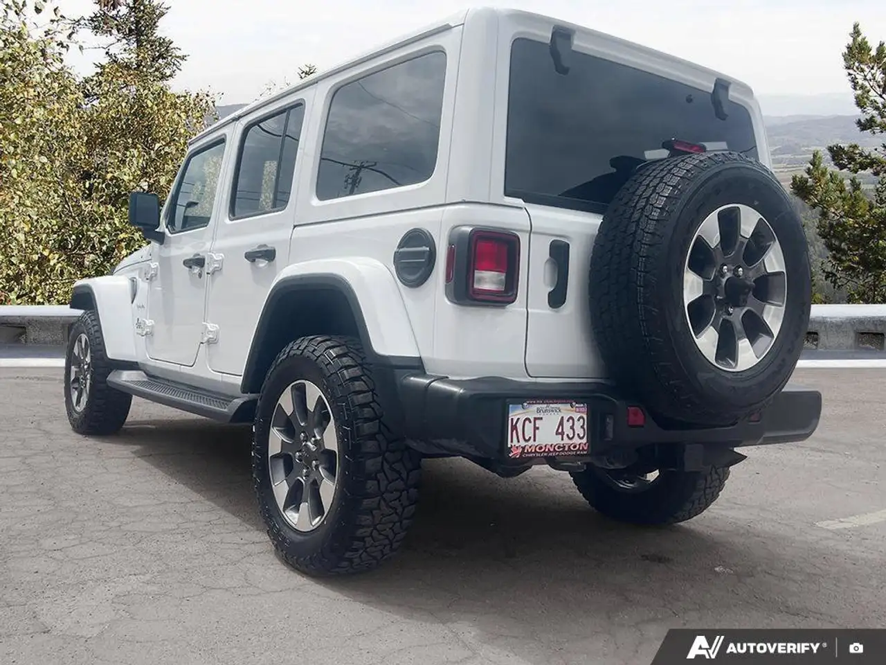 Jeep Wrangler photo Jeep Wrangler