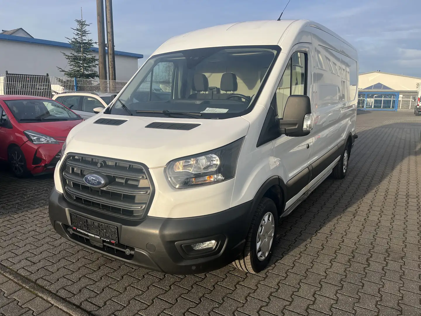 Ford Transit Kasten L3H2 Trend 2.0 TDCI, EU 6 Weiß - 1