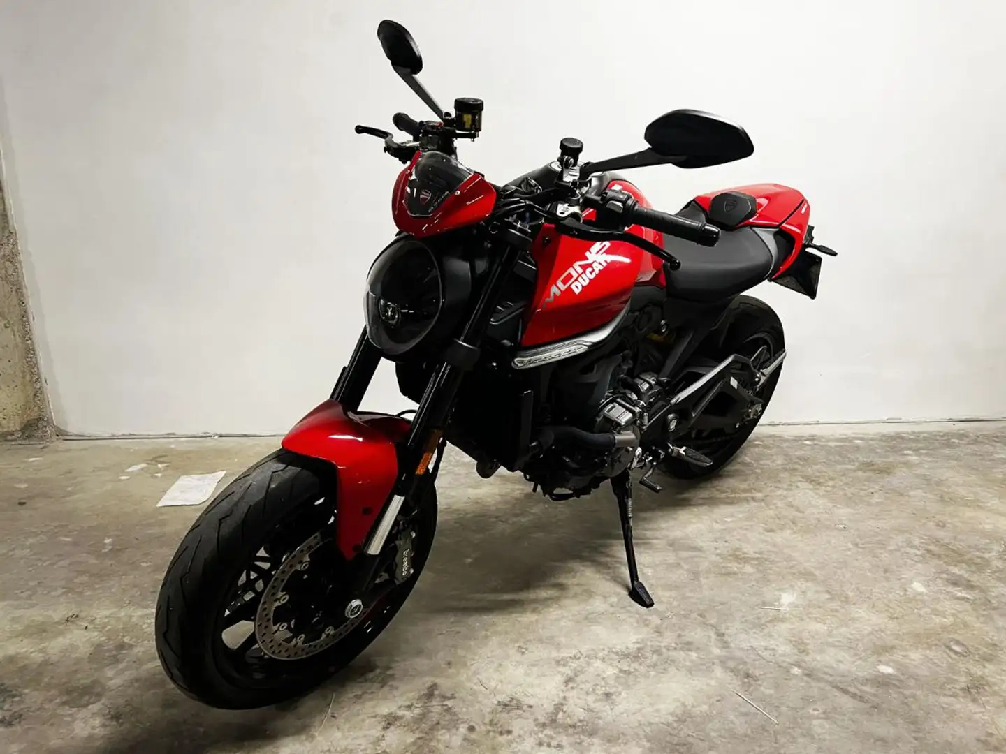 Ducati Monster 937 Plus Rosso - 2