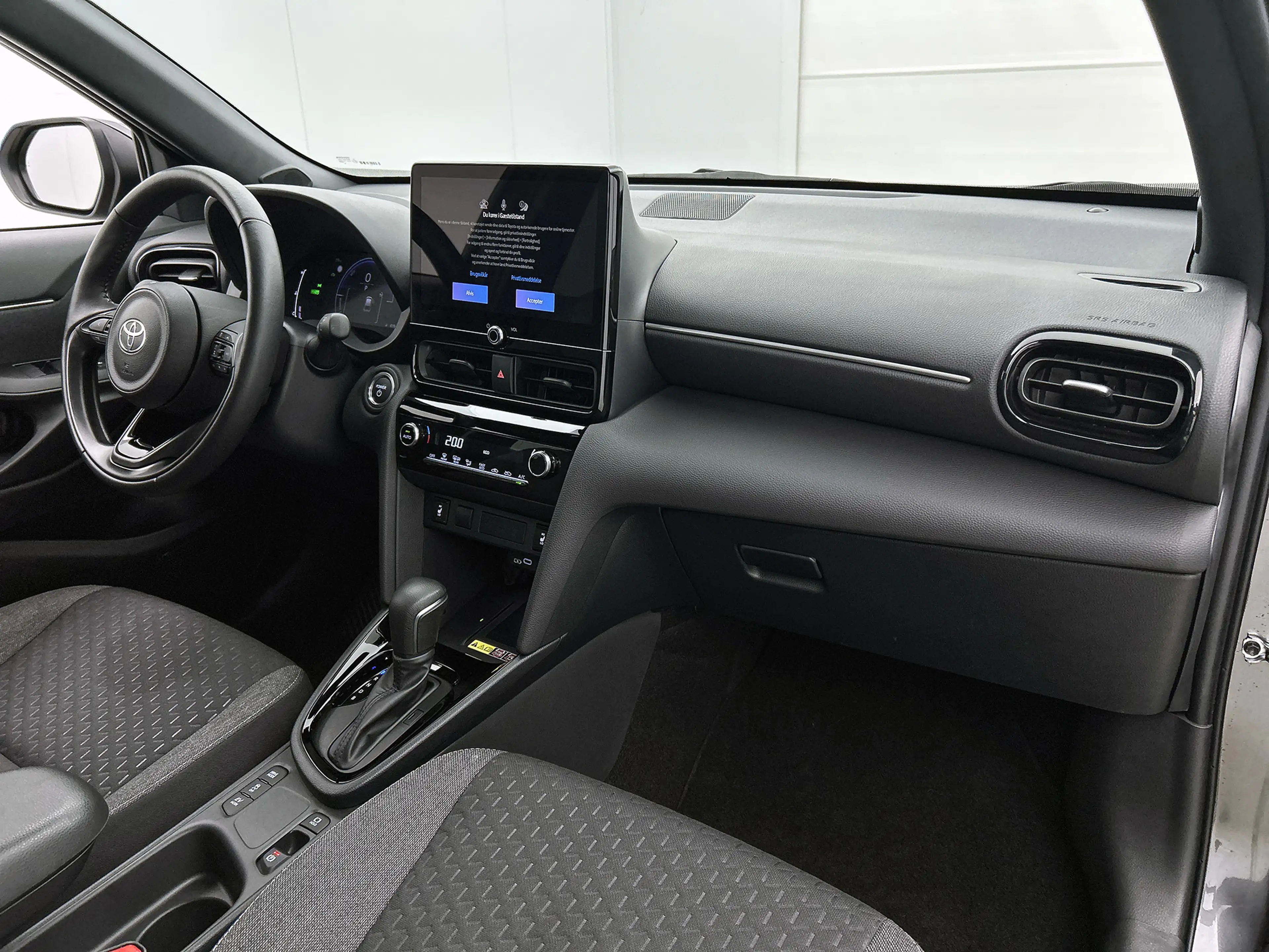 Toyota Yaris Cross 1.5 Hybrid 115 First Edition Comfort Pack | BTW vo — photo 6